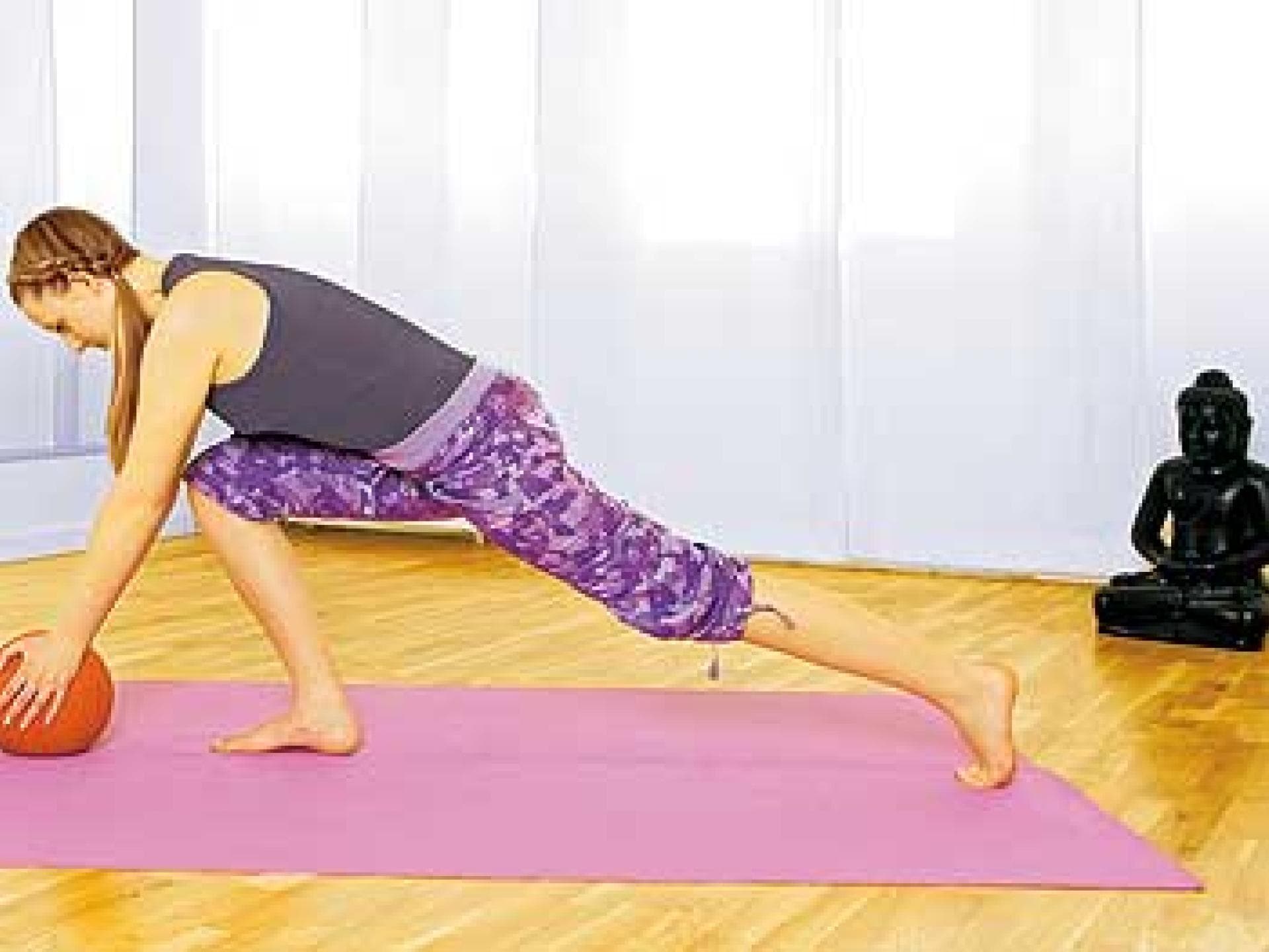 Bauchübung mit Ball