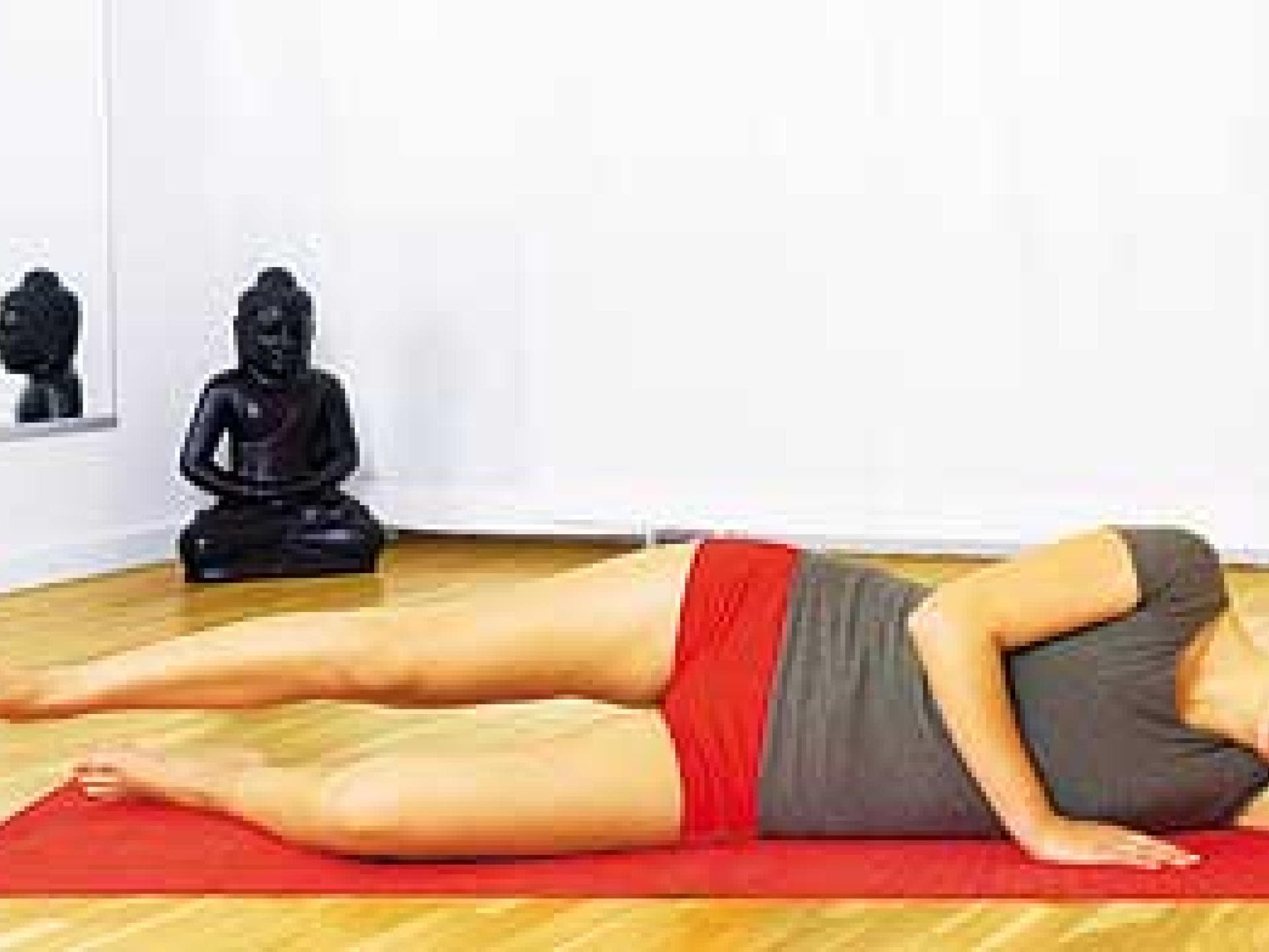 Fitnessübung Schere Fitnessübung Schere