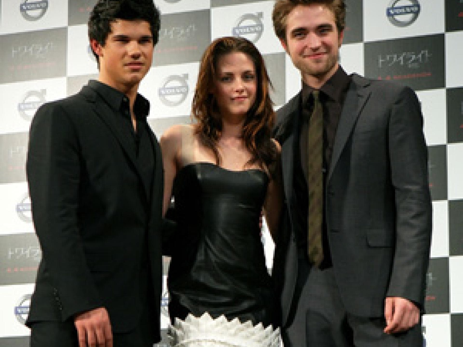 Taylor, Kristen & Robert ganz in Schwarz Taylor, Kristen & Robert ganz in Schwarz