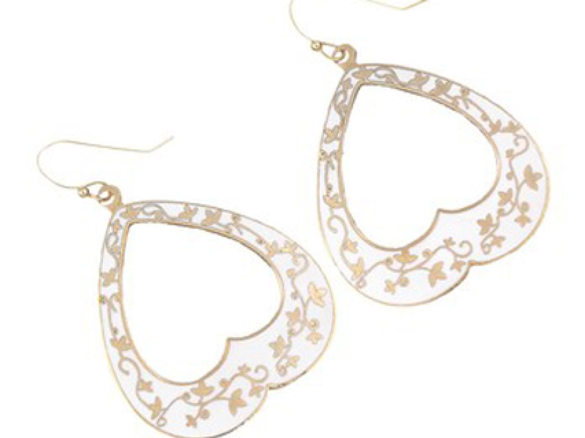 Herzförmige Ohrringe von Stylesnob