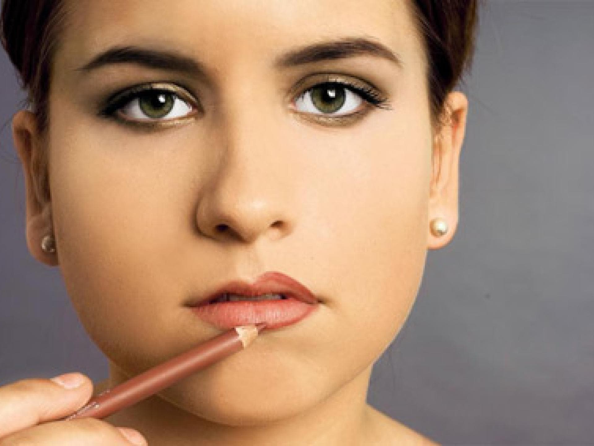 Schmale Oberlippe kaschieren