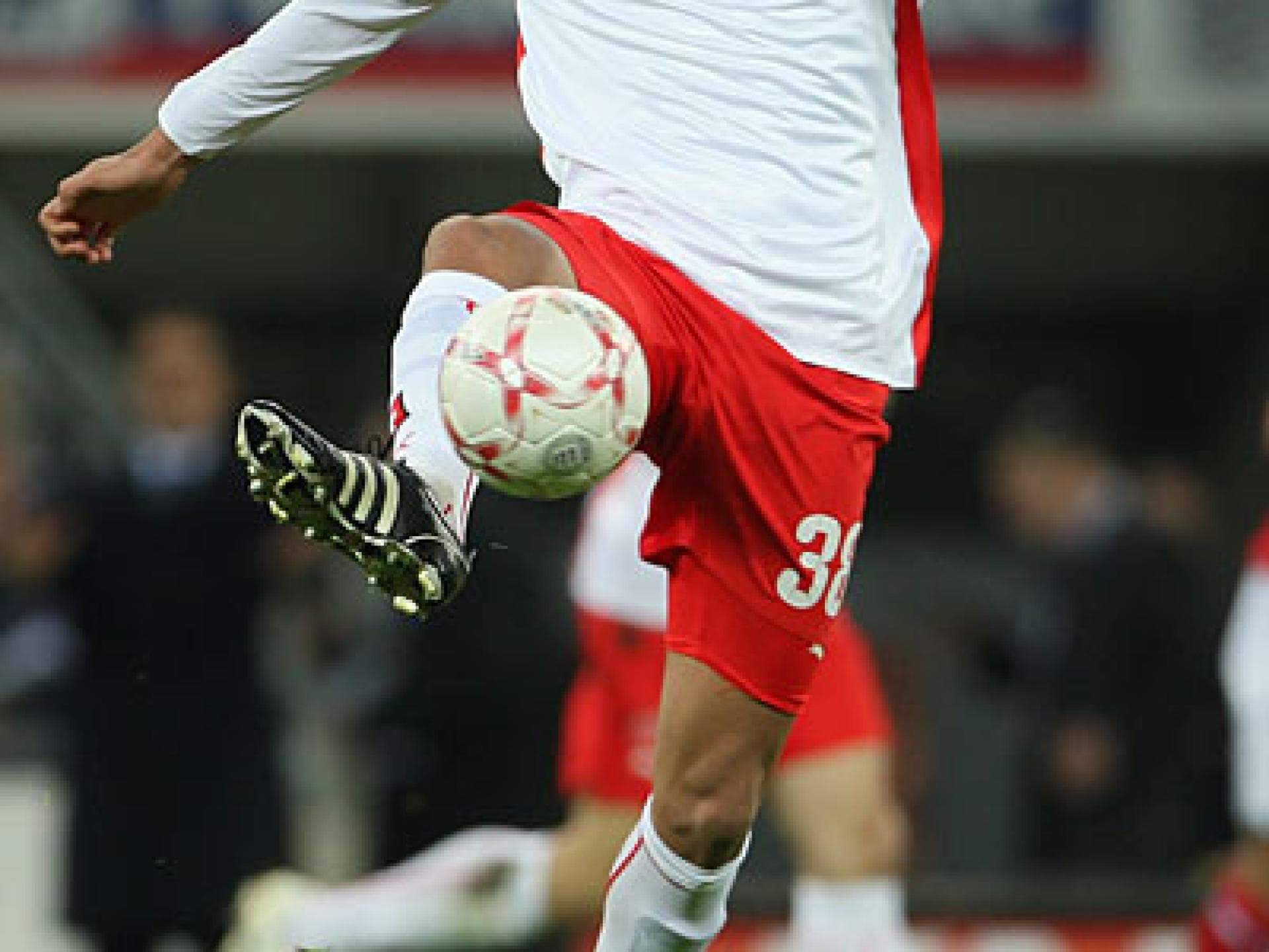 Kicker Eren Derdiyok Kicker Eren Derdiyok