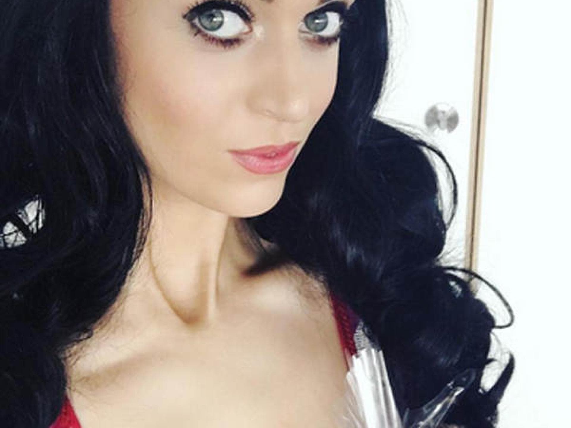 Katy Perry Lookalike