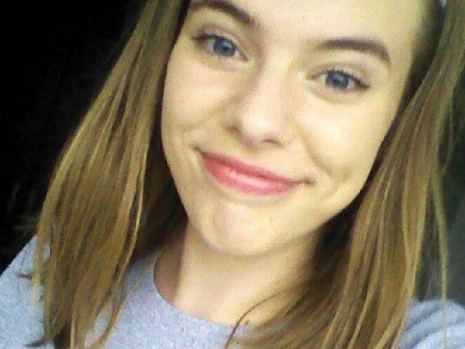 Harry Styles Lookalike Harry Styles Lookalike