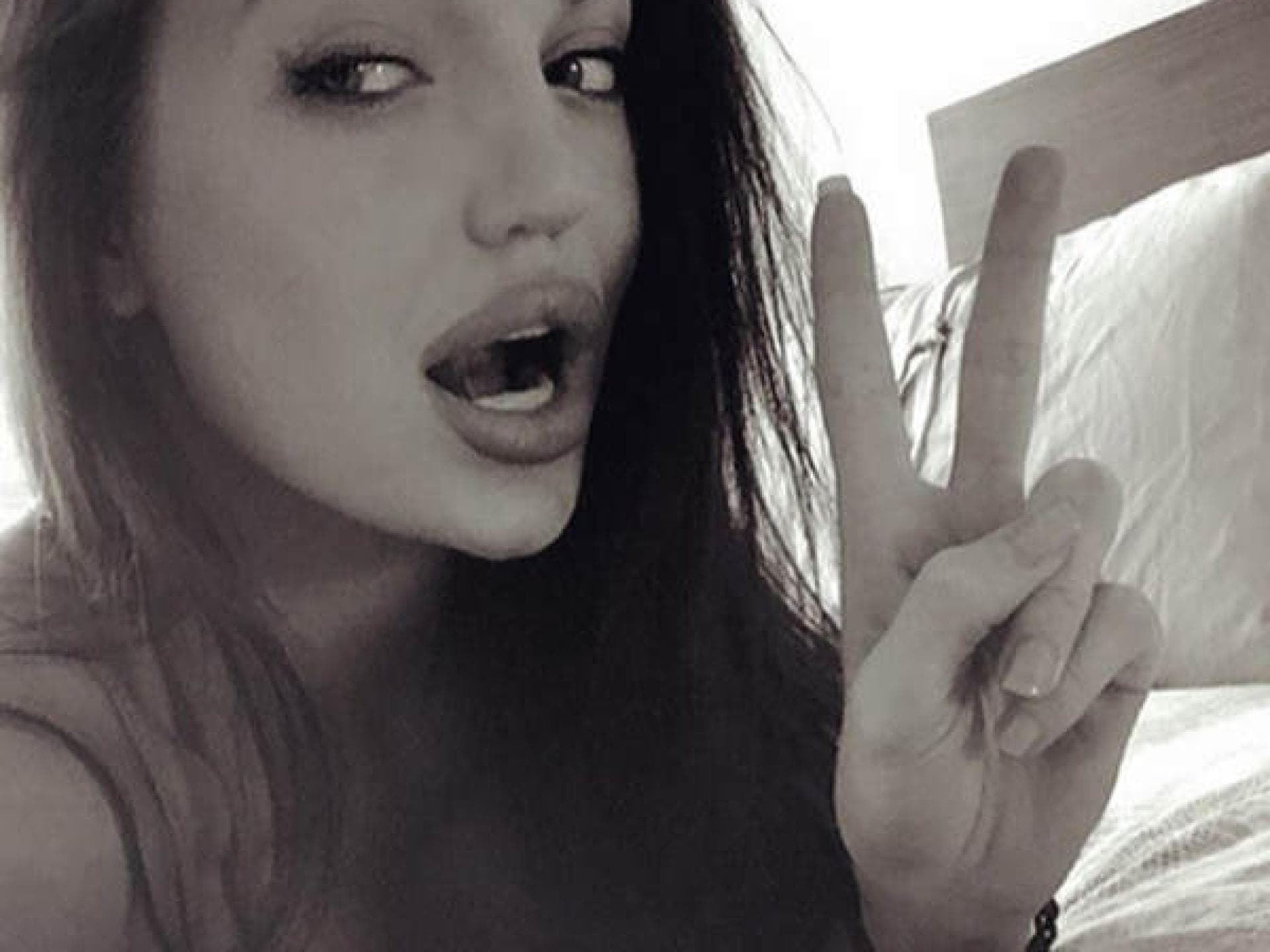 Angelina Jolie Lookalike Angelina Jolie Lookalike