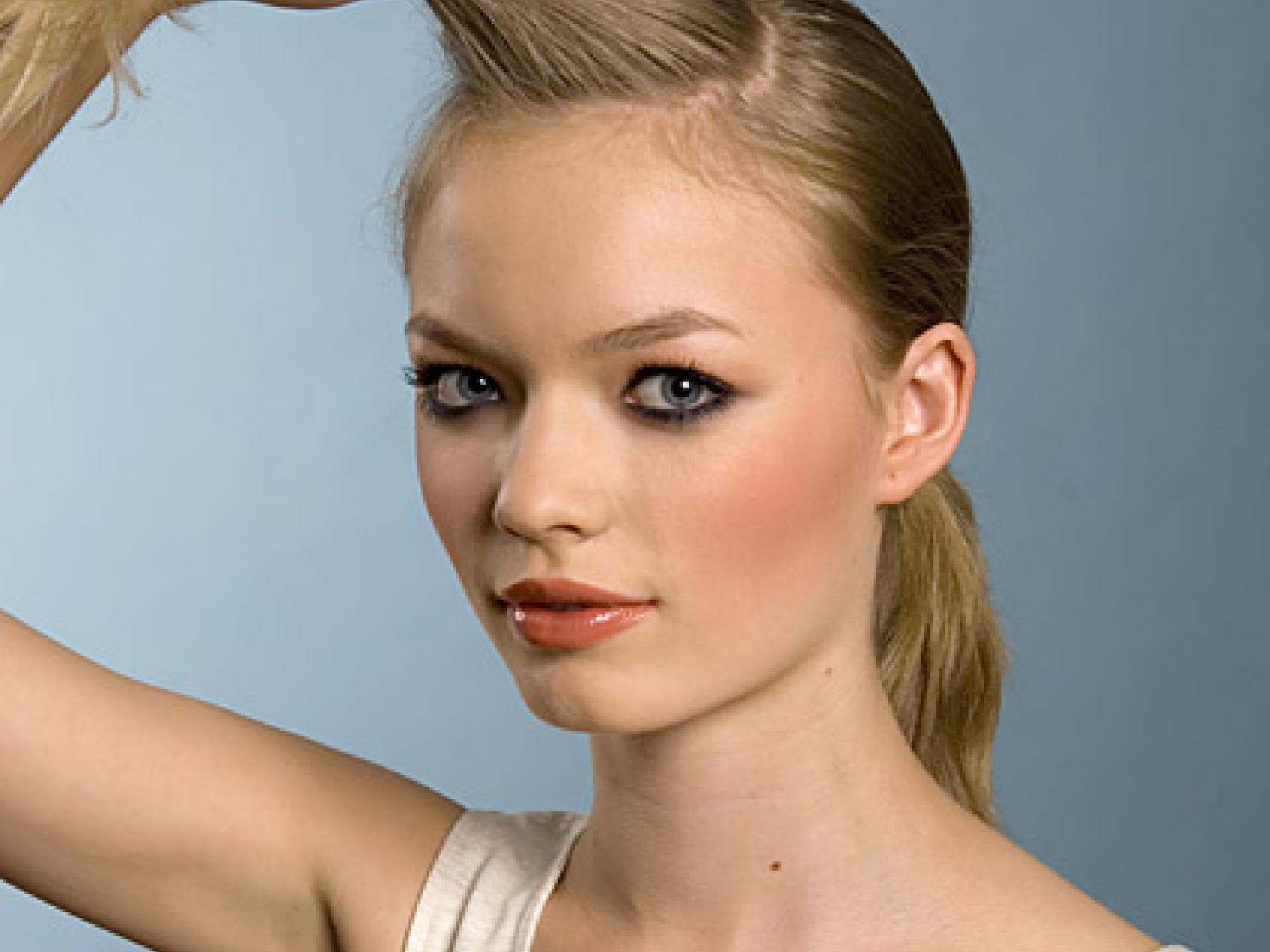 Sexy toupierte Tolle