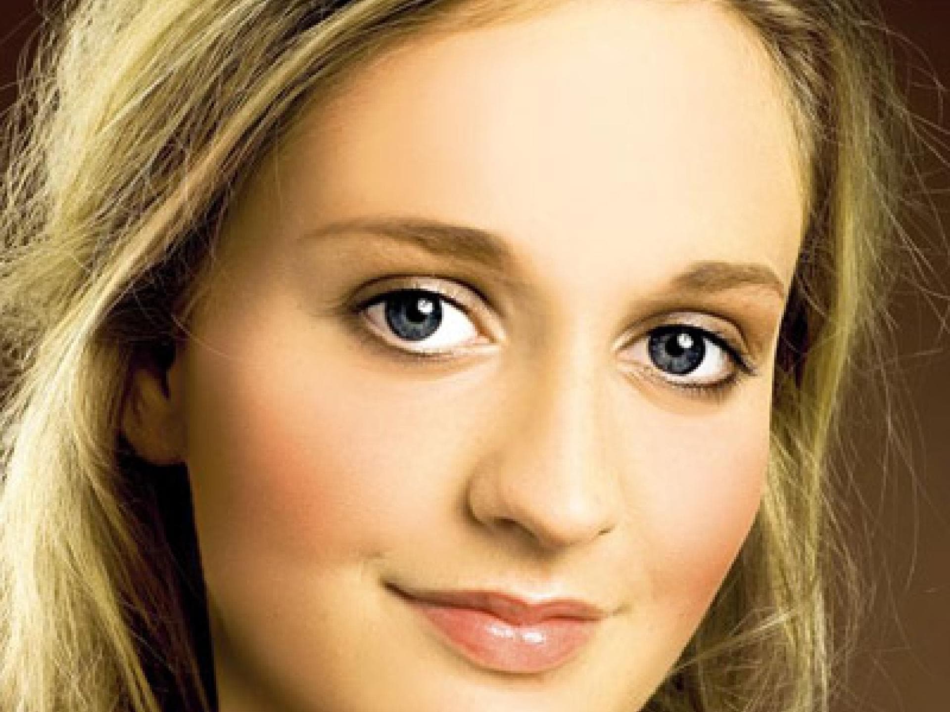 Perfektes Nude-Make-up für Catherine