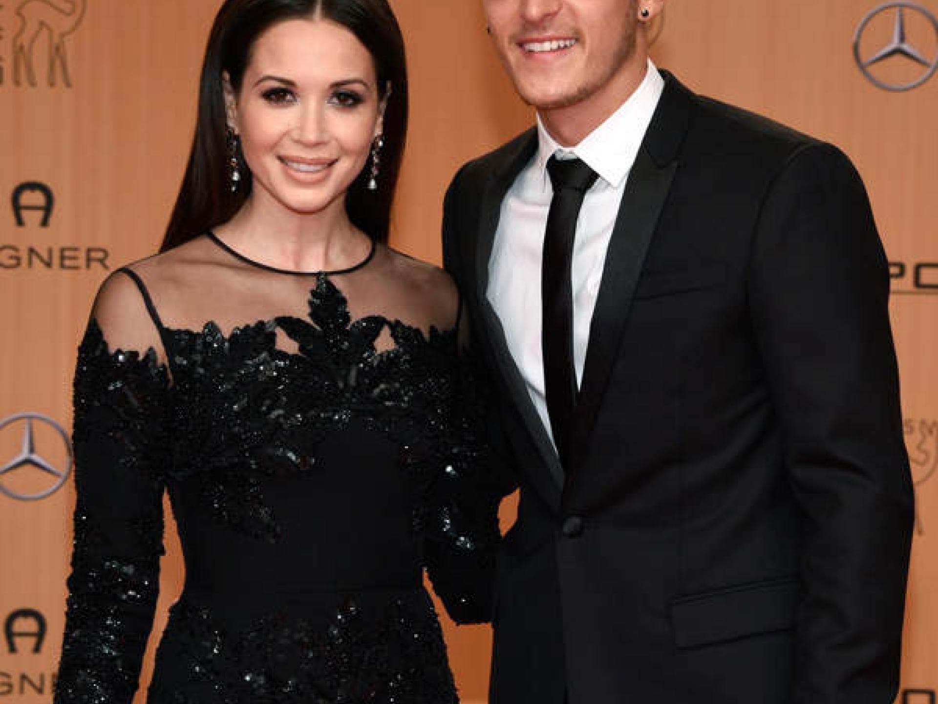 Mesut Özil & Mandy Capristo