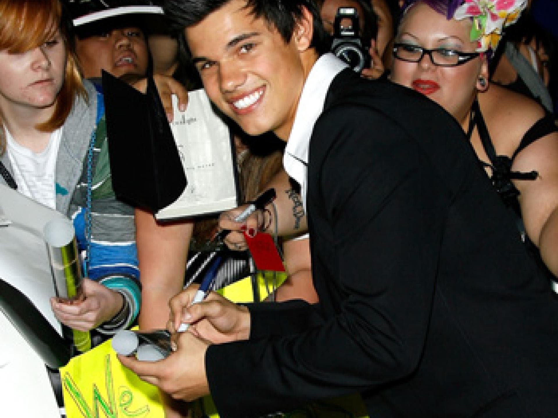 Taylors strahlendes Lächeln