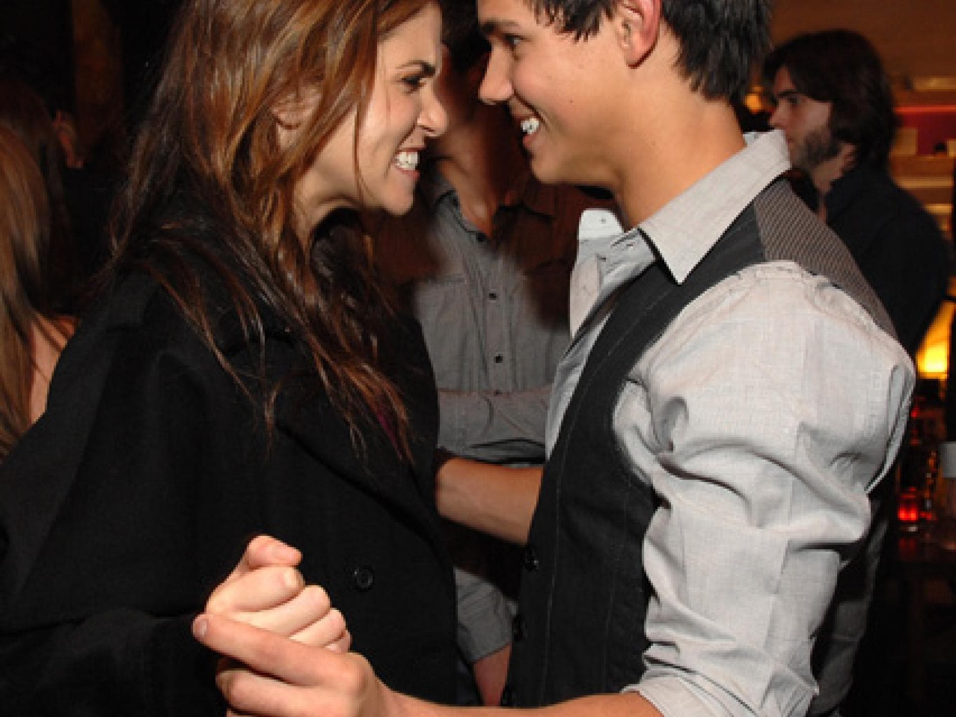 Taylor Lautner & Nikki Reed