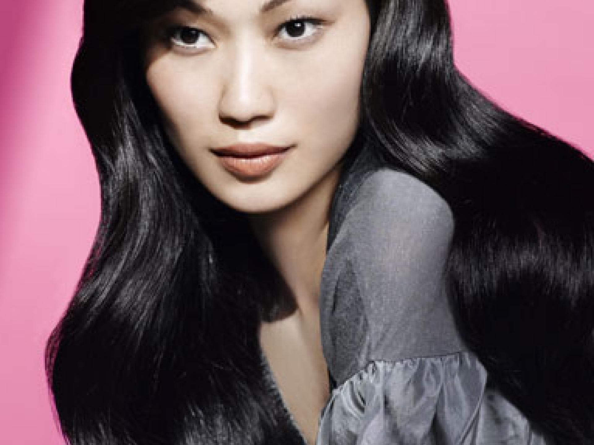 Seidiges Haar mit natürlichen Wellen