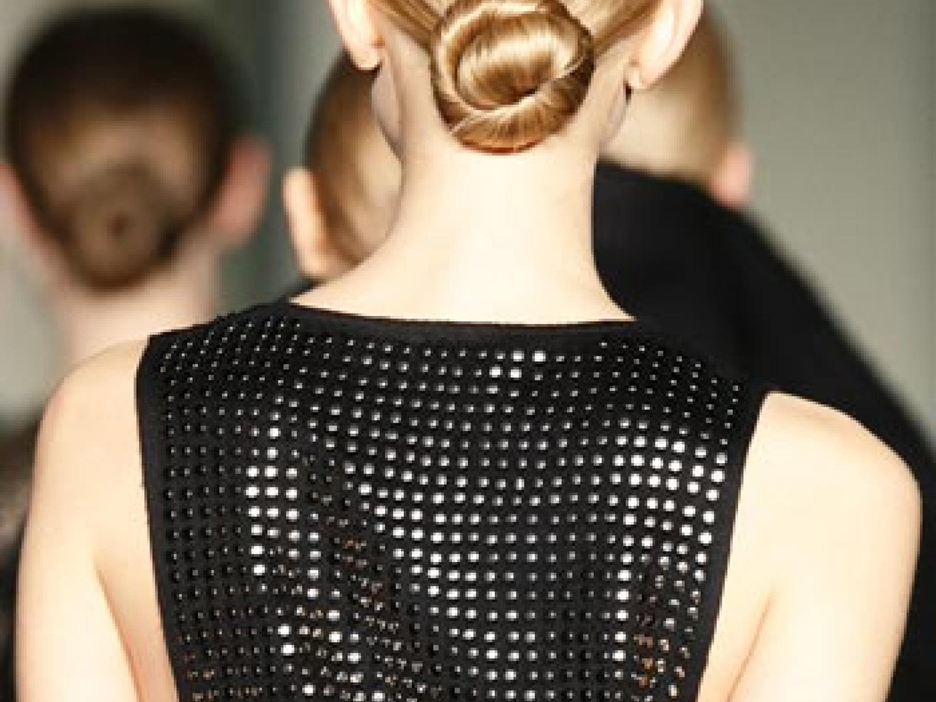 Klassisch eleganter Haarknoten