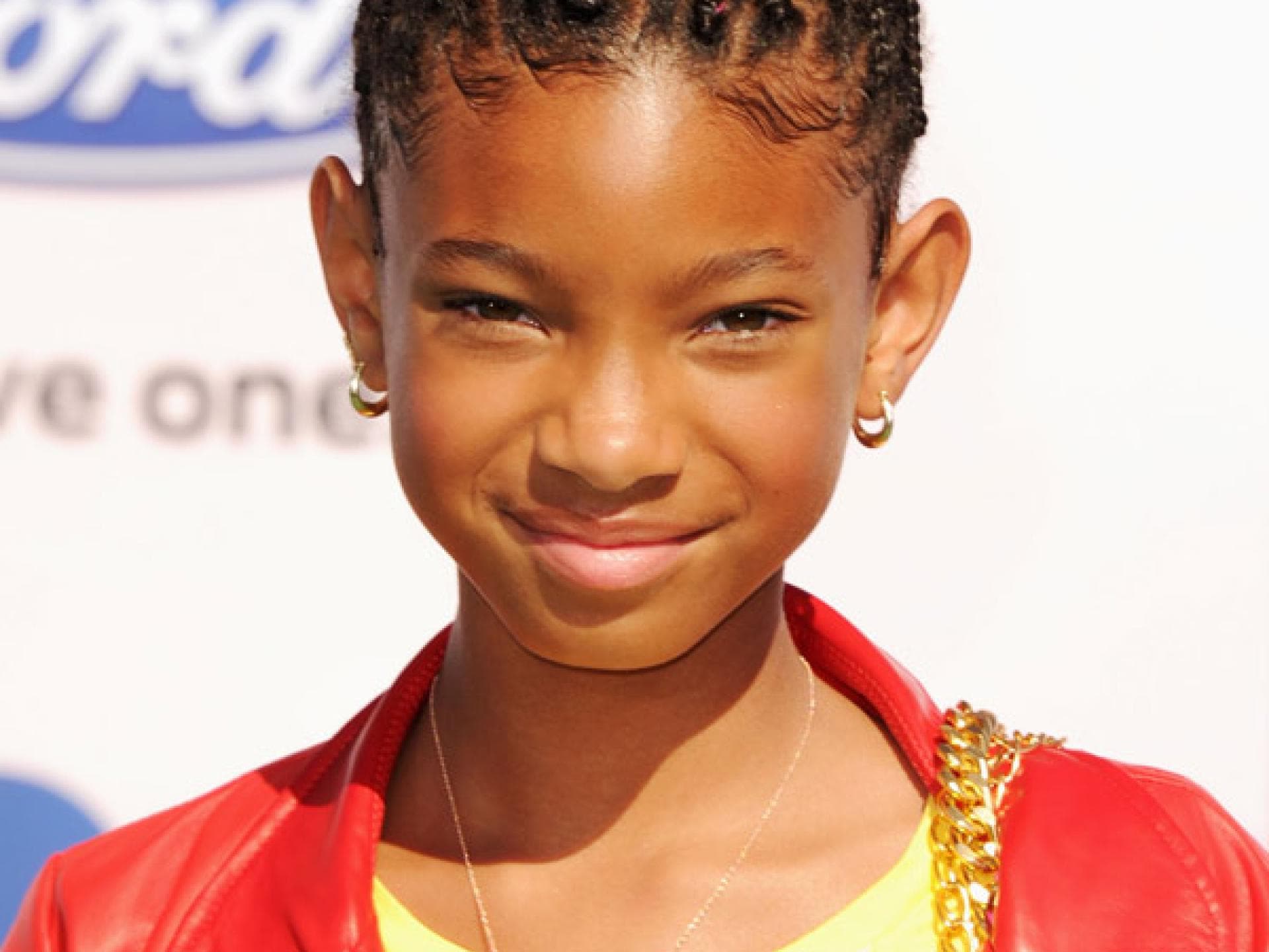 Willow Smith mit verrückter Frisur Willow Smith mit verrückter Frisur