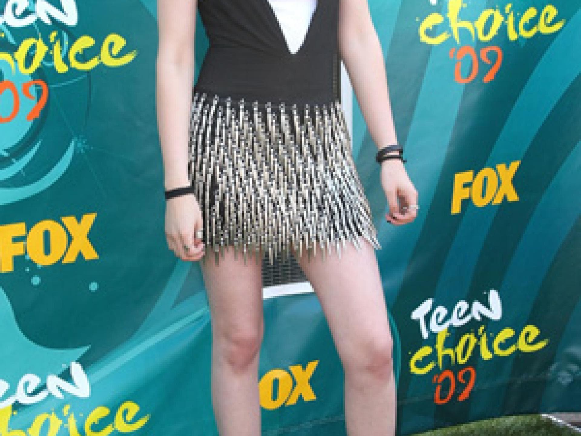 Kristen Stewart mit Metallrock Kristen Stewart mit Metallrock
