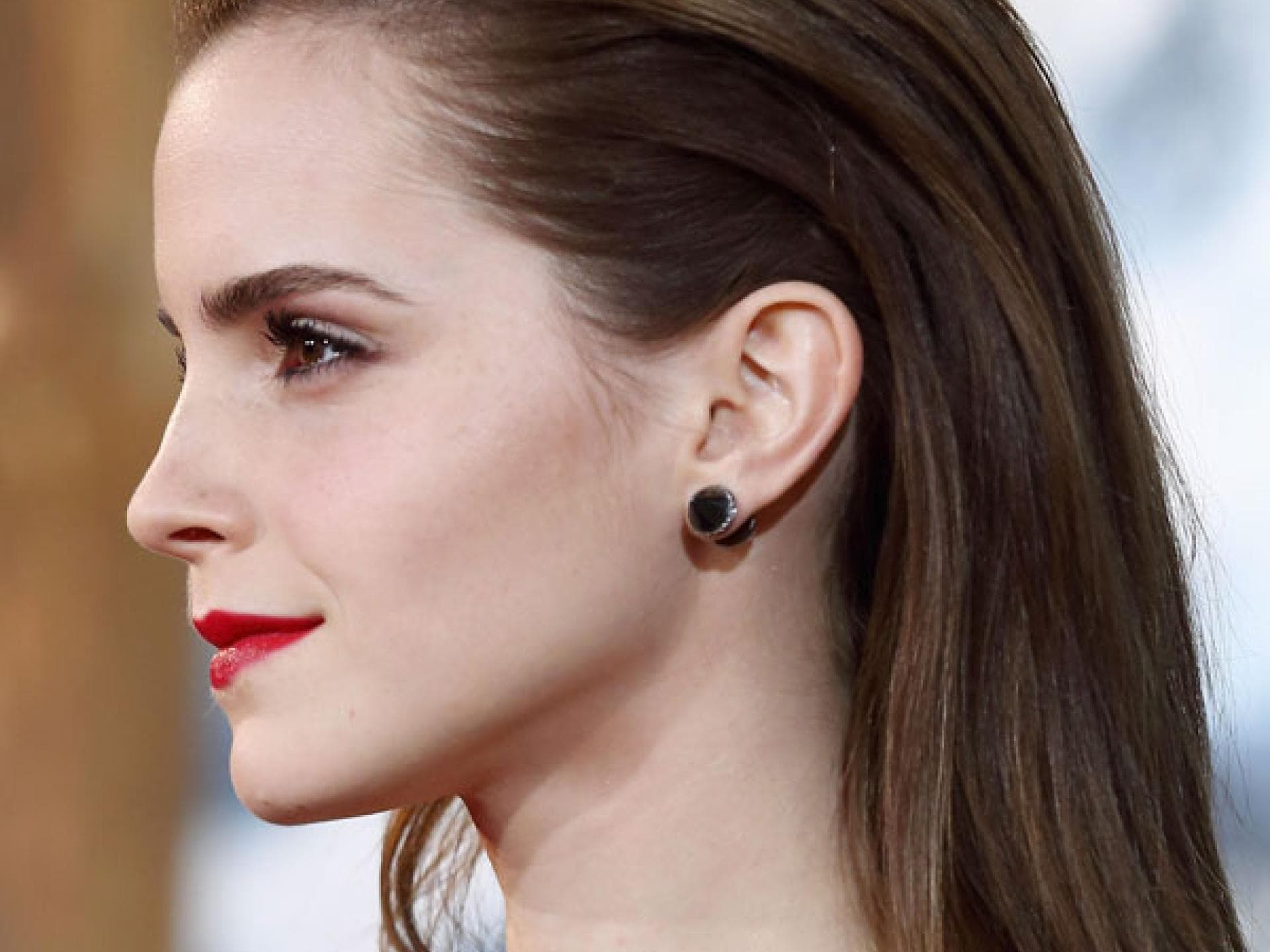 Haaransatz toupieren bei ungewaschenen Haaren Haaransatz toupieren bei ungewaschenen Haaren