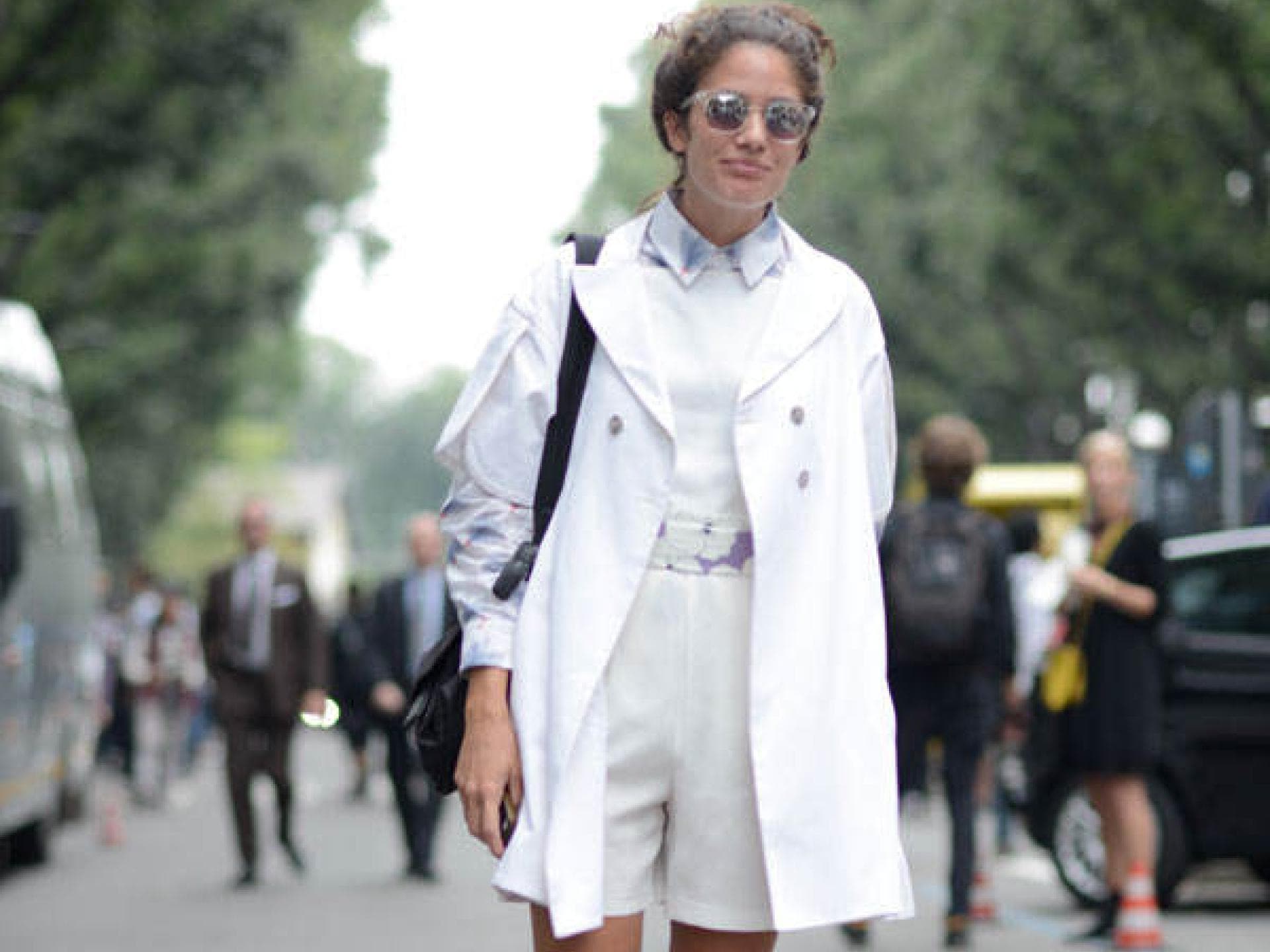 Weißes Schul-Outfit