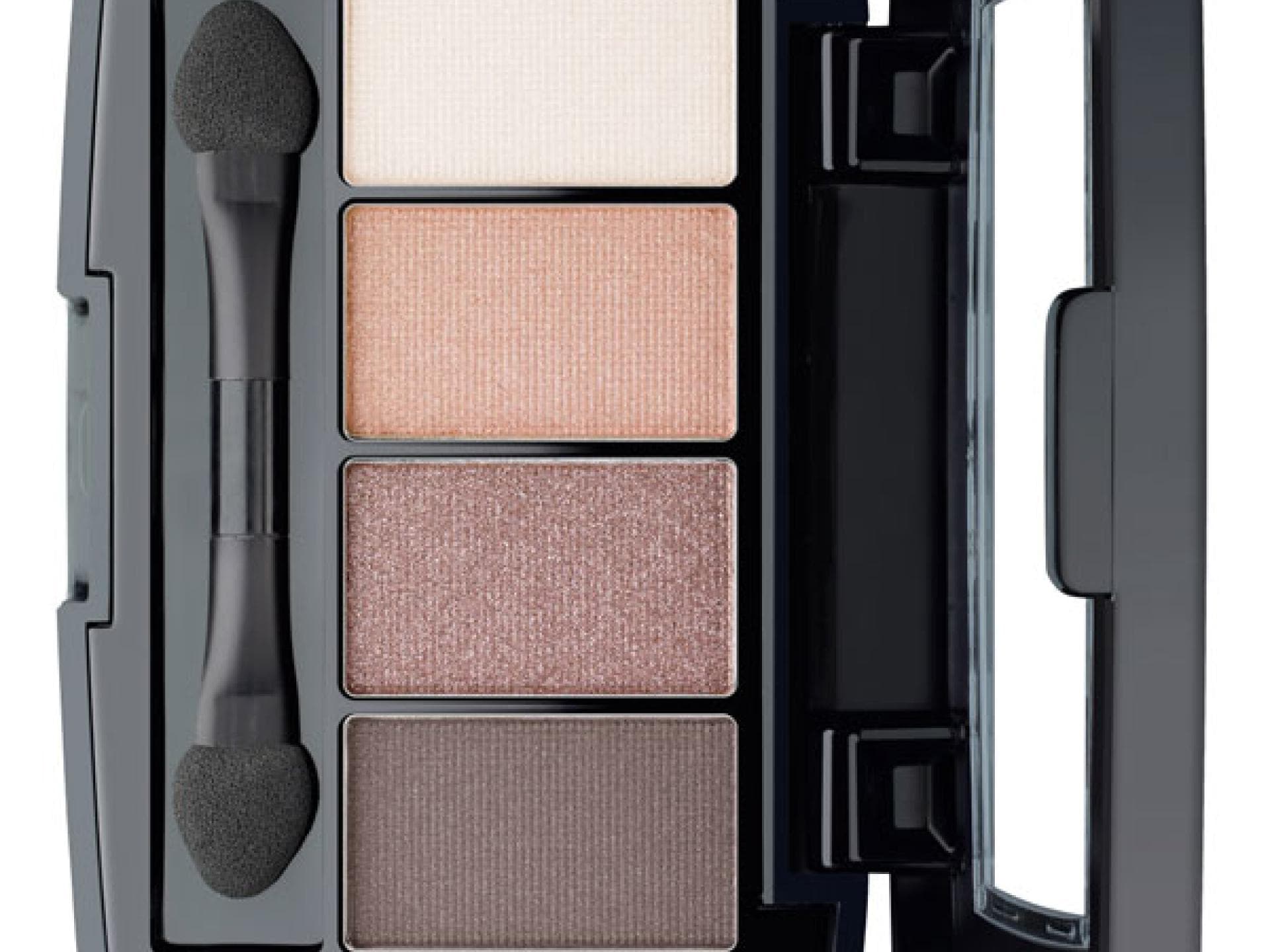 Lidschatten in warmen Erdtönen