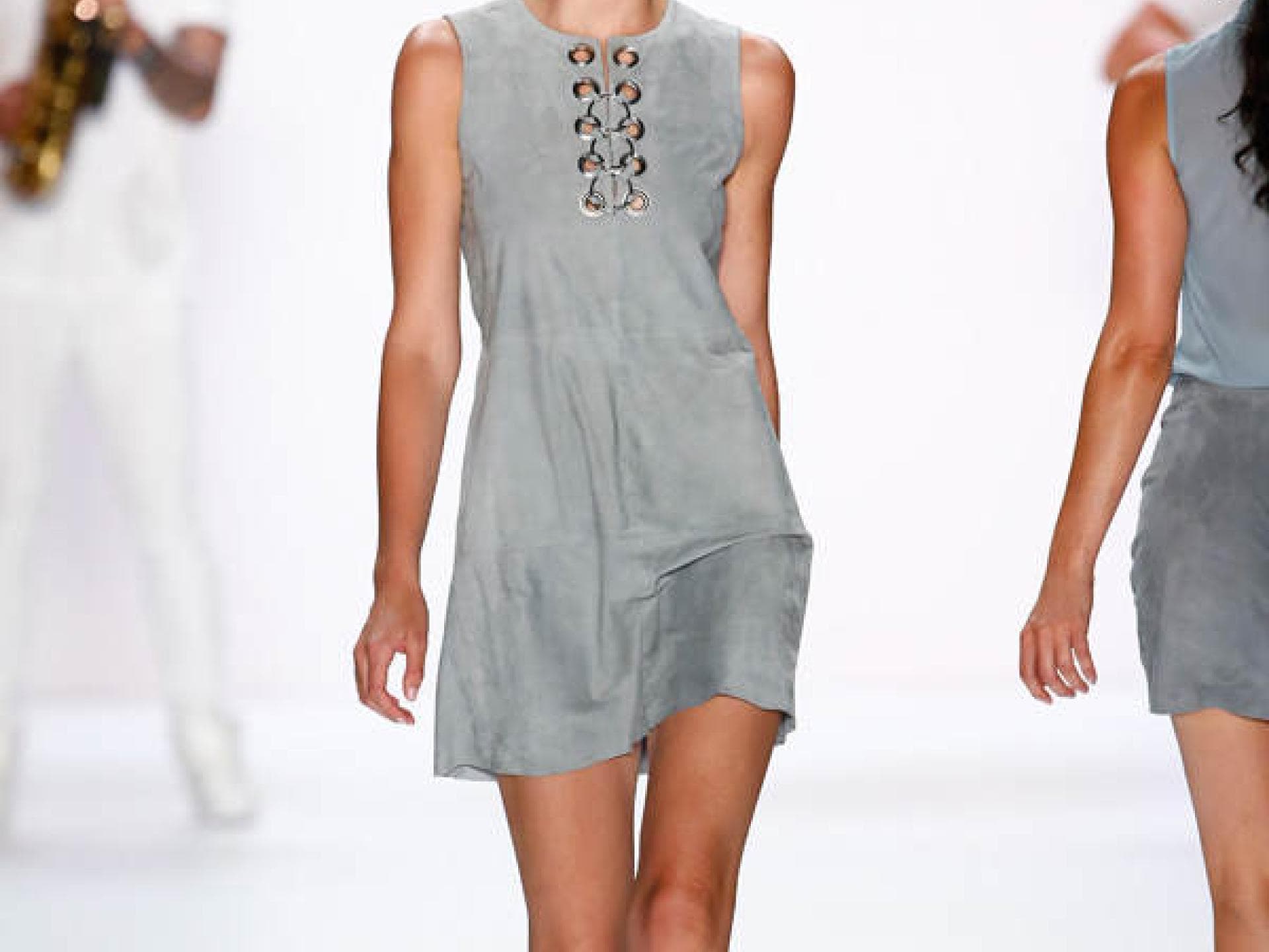 Luisa Hartema für Riani