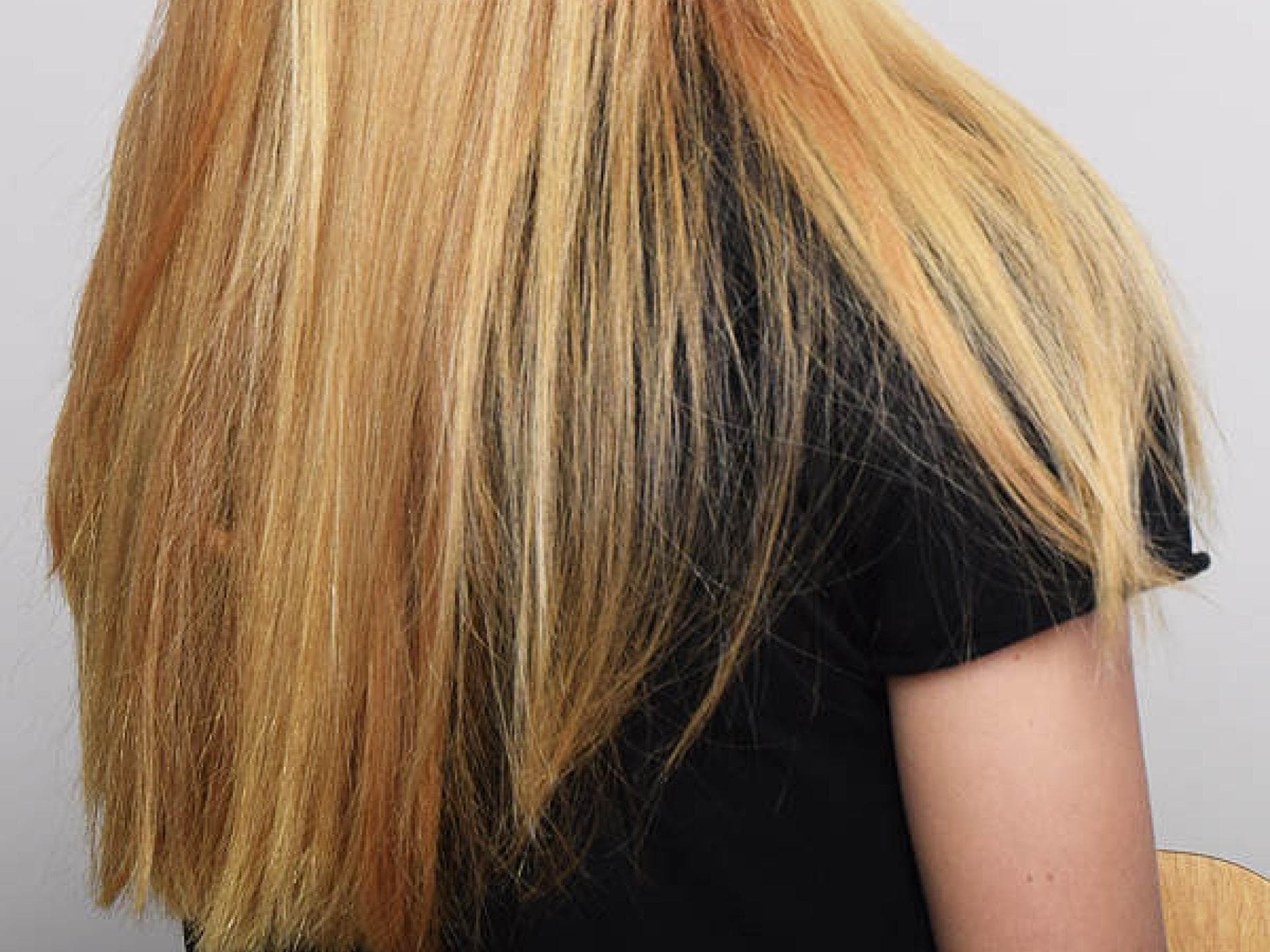 Anna bekommt eine neue Frisur