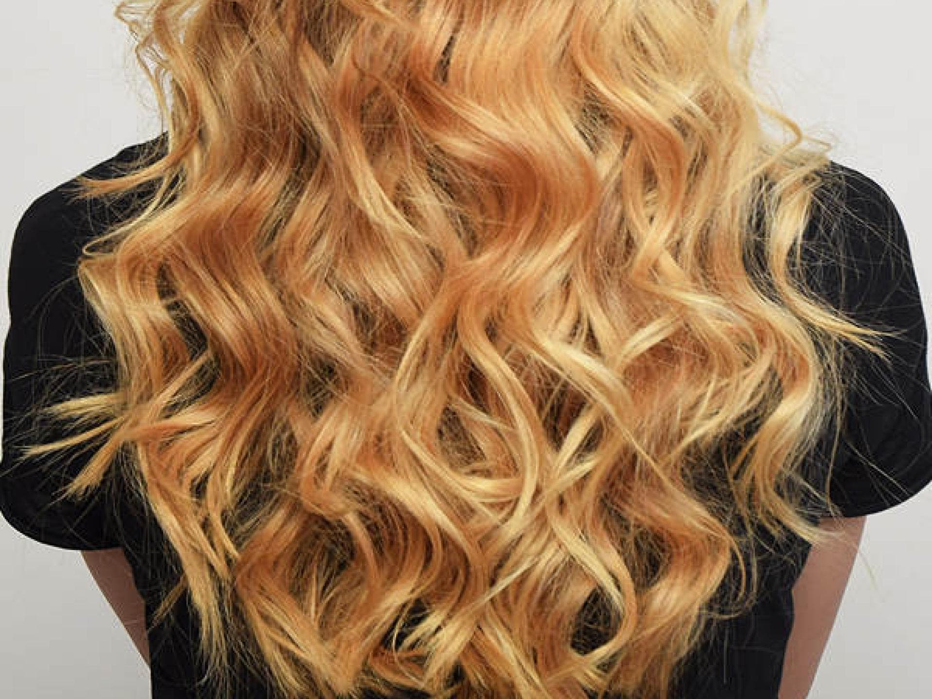 So sehen Annas Haare gelockt aus