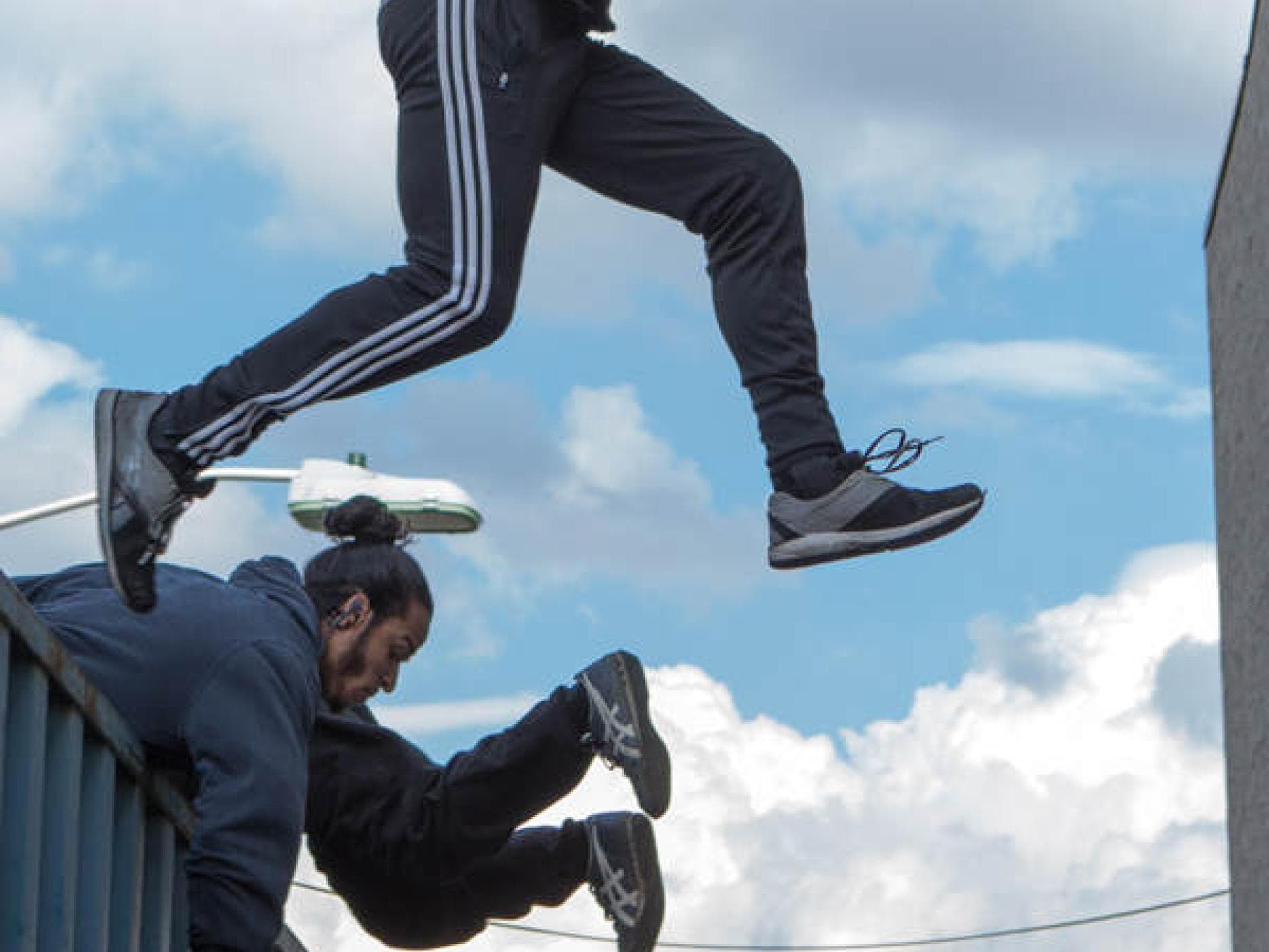 Taylor Lautner über die Parkour-Stunts Taylor Lautner über die Parkour-Stunts