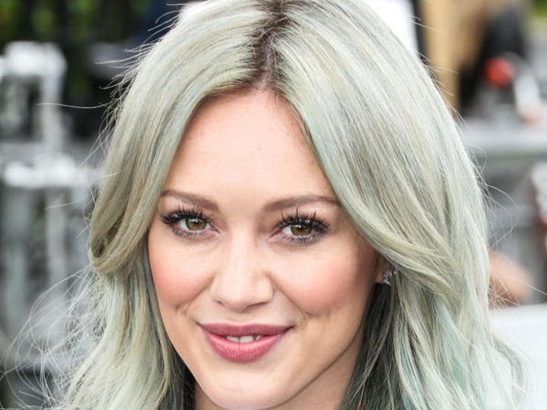 Hilary Duff: graue Haare