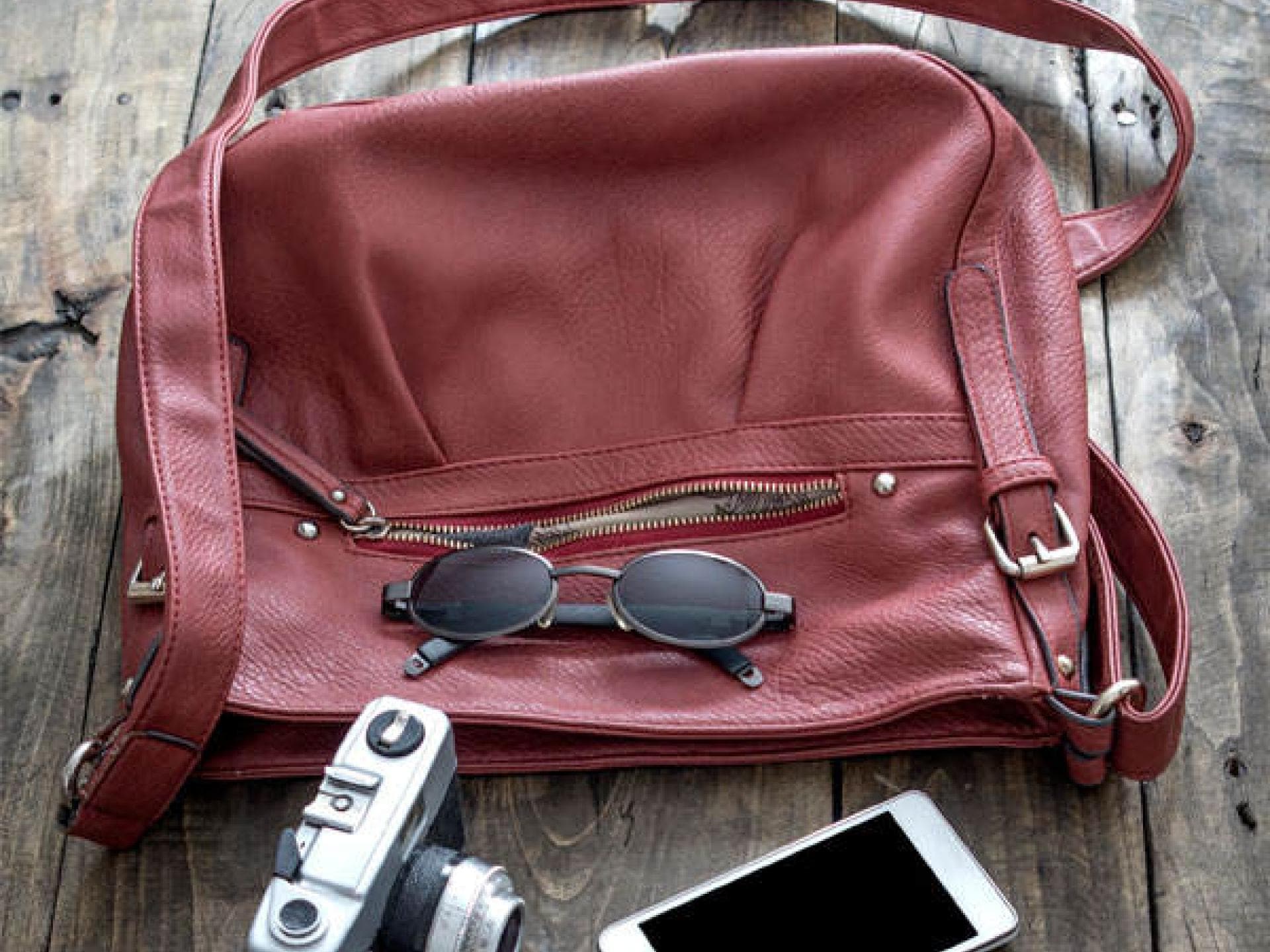 Lass deine Wertsachen zu Hause