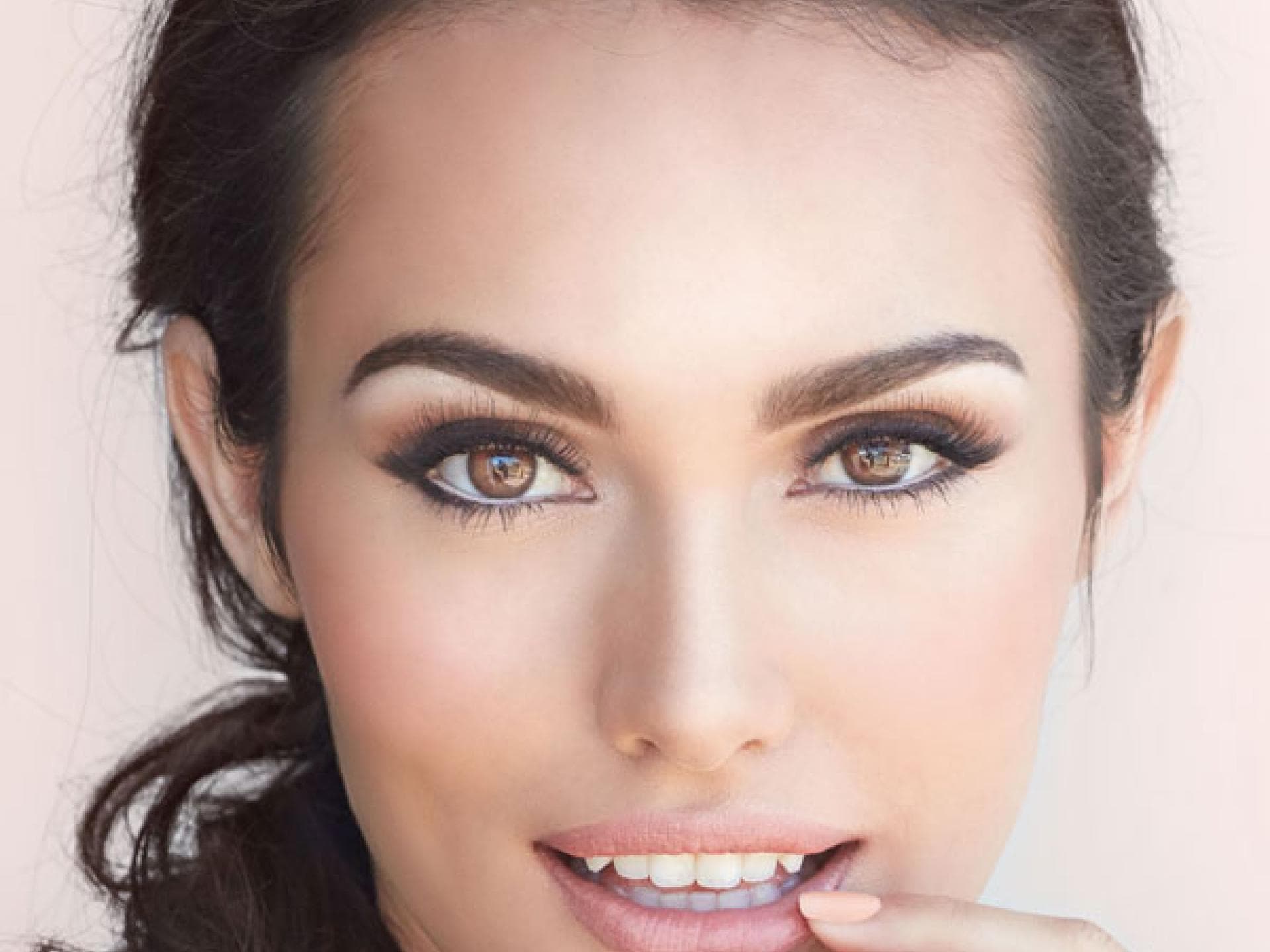 IsaDora Nude Essentials