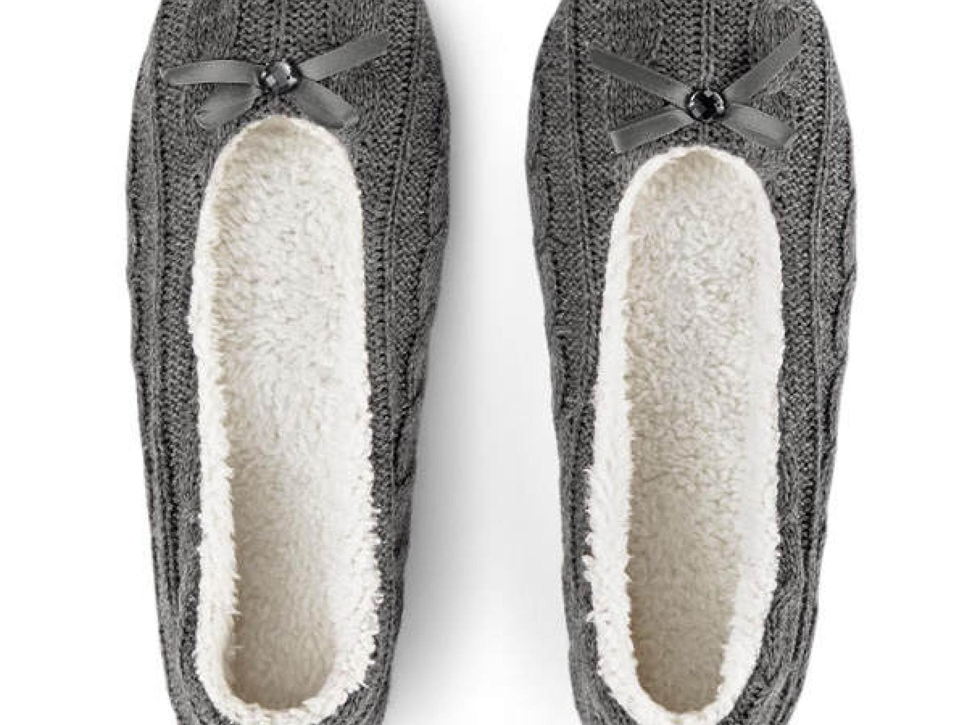 Kuschelige Hausschuhe von Tchibo