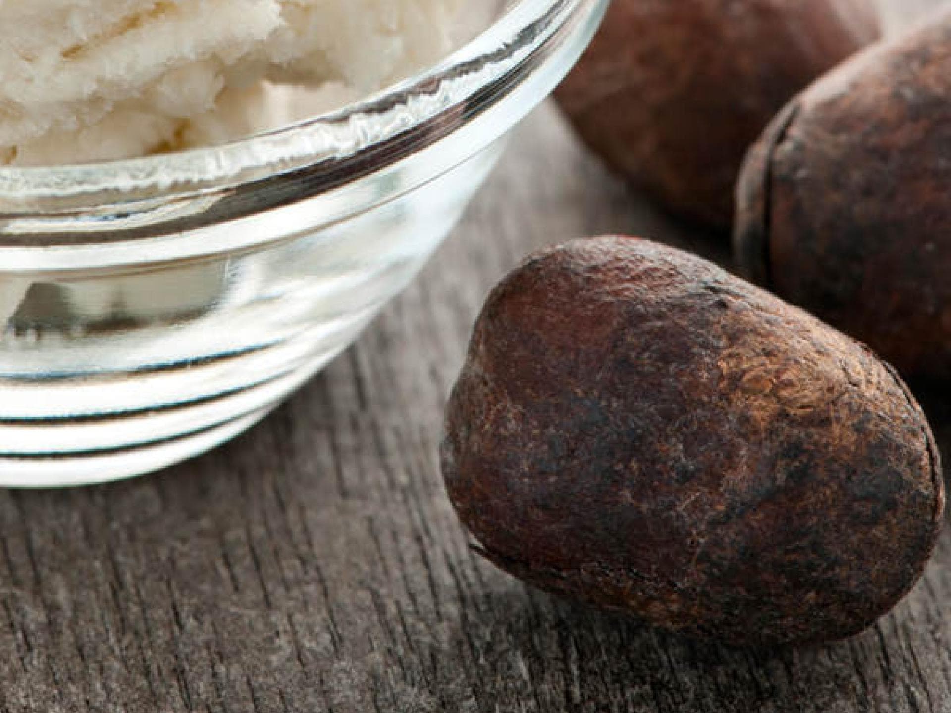 Afrika, das Land der Sheabutter Afrika, das Land der Sheabutter