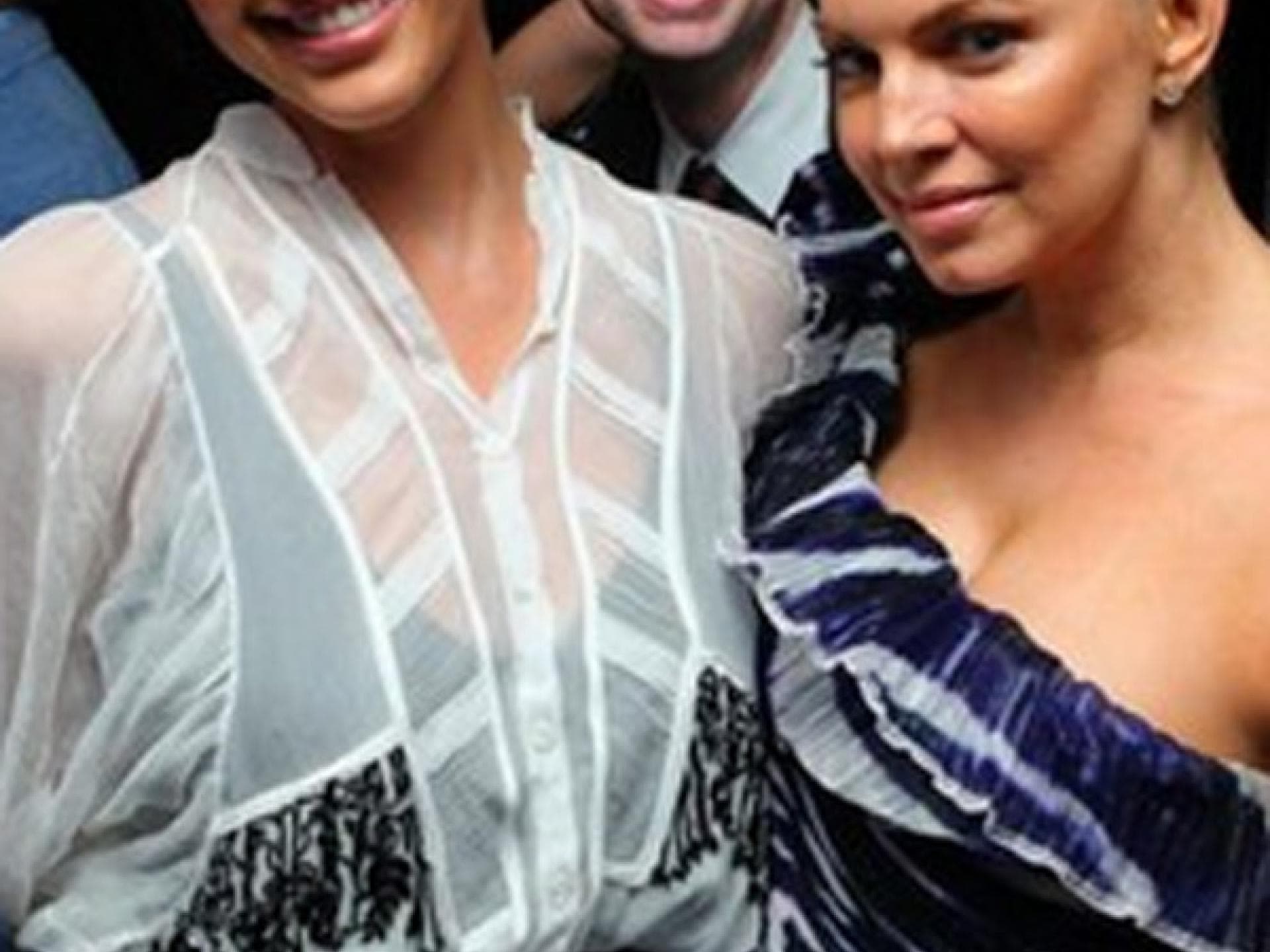 Zach Braff: Photobomb