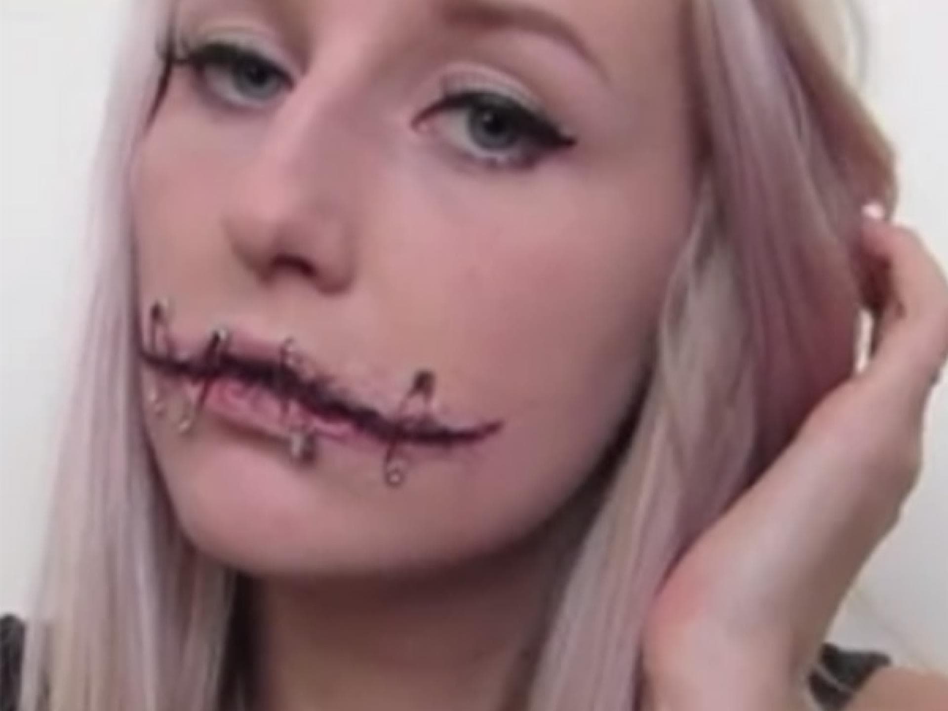 Schmink-Tutorial: Verschlossener Mund