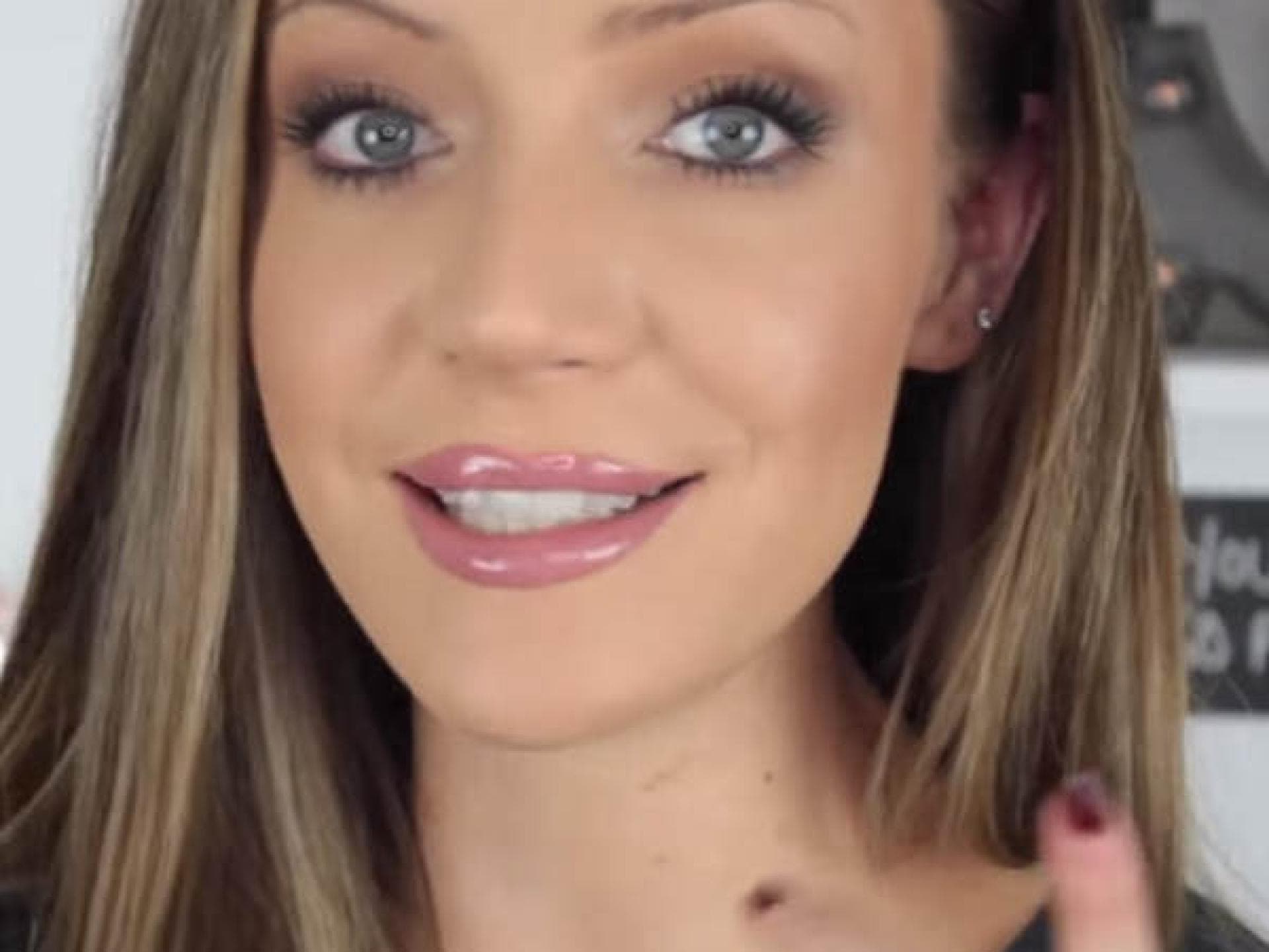 Extensions für die Augenbrauen