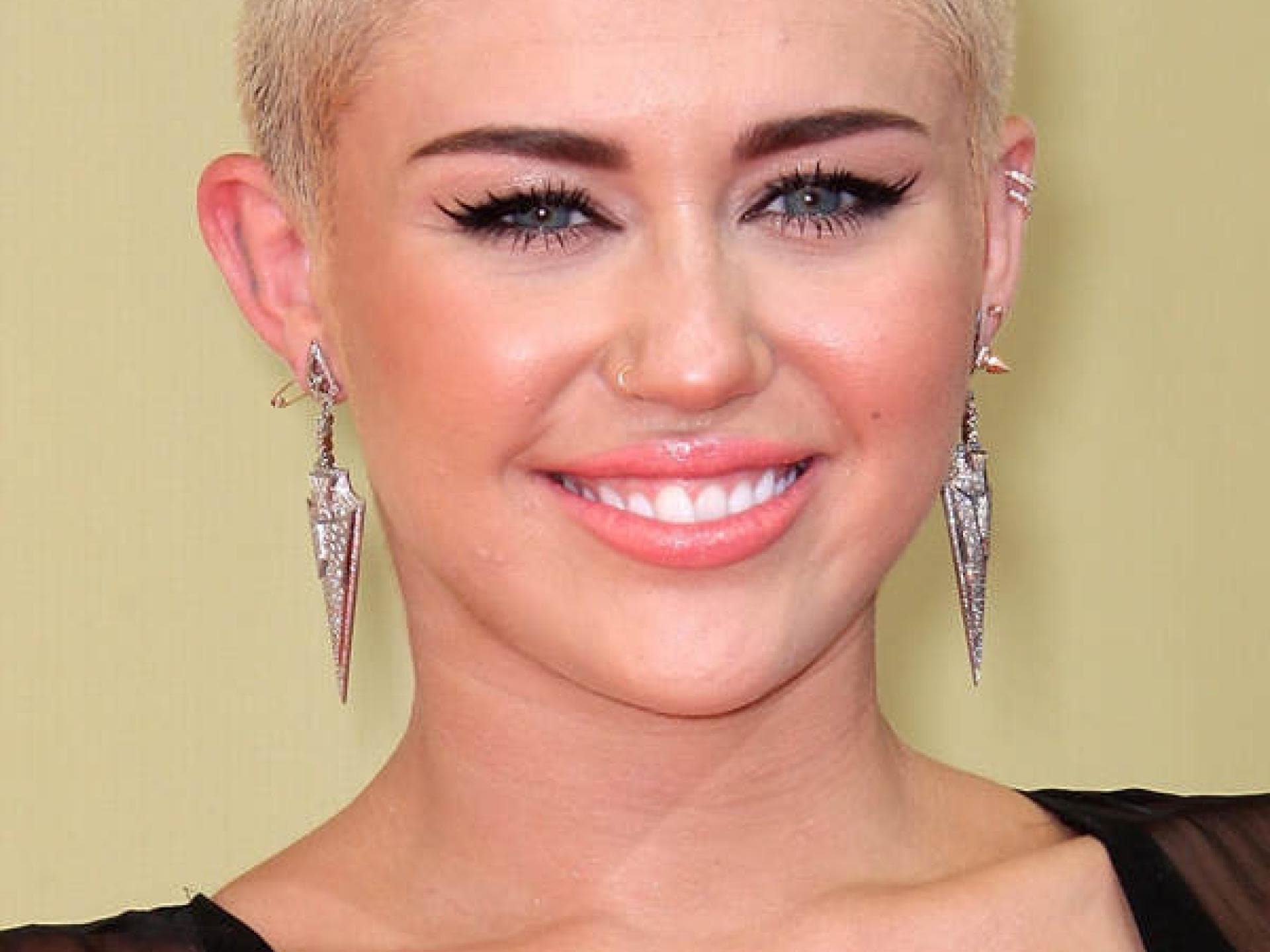 Miley Cyrus: Toupierte Haare