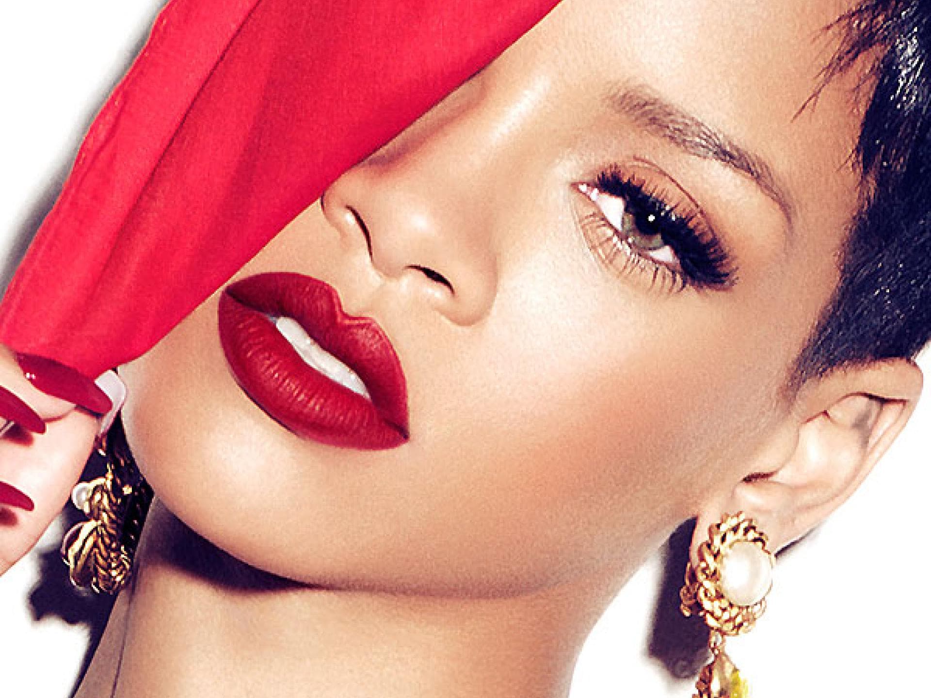 Rihanna wirbt für M.A.C