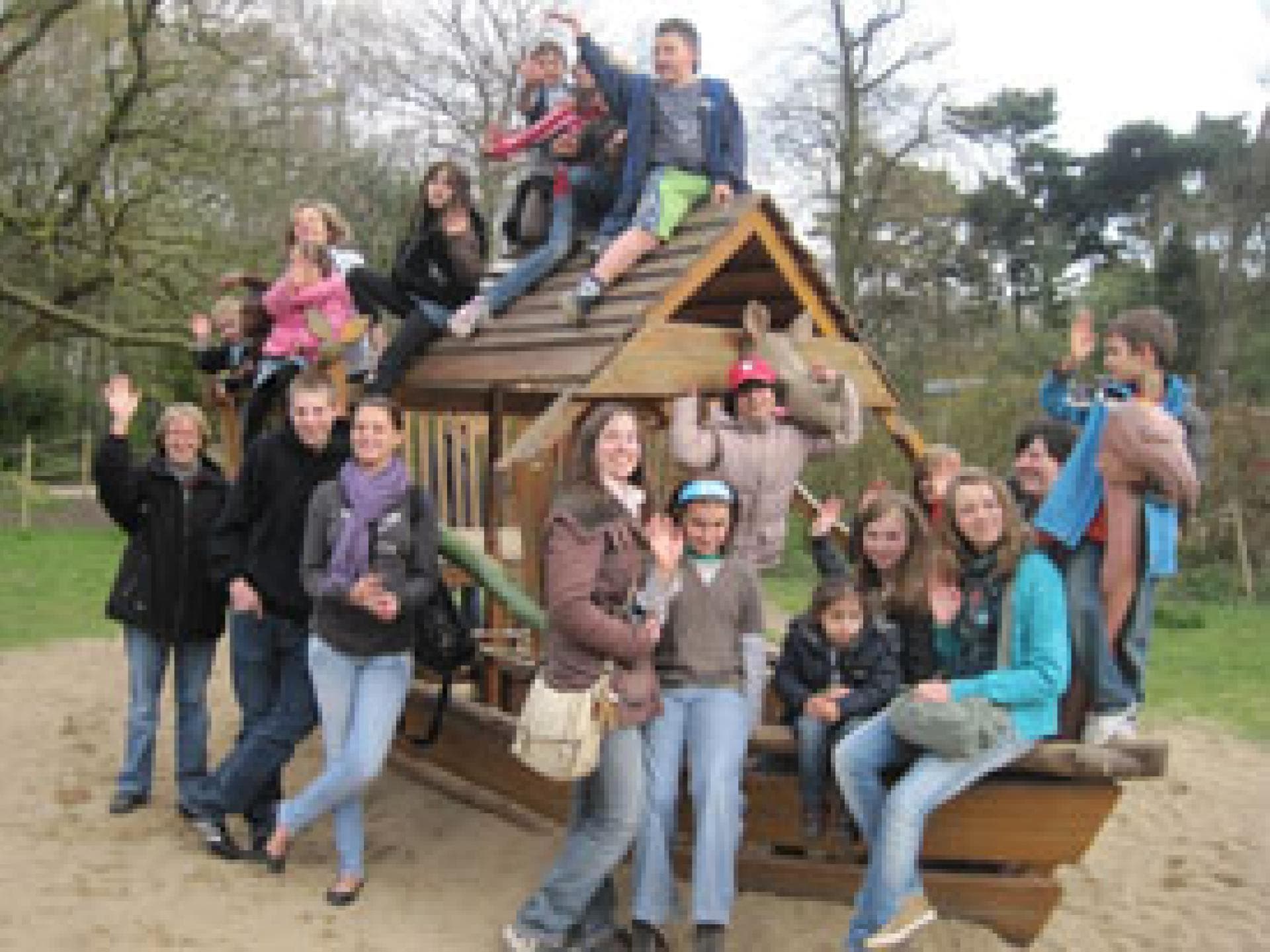 spielplatz-865027.jpg
