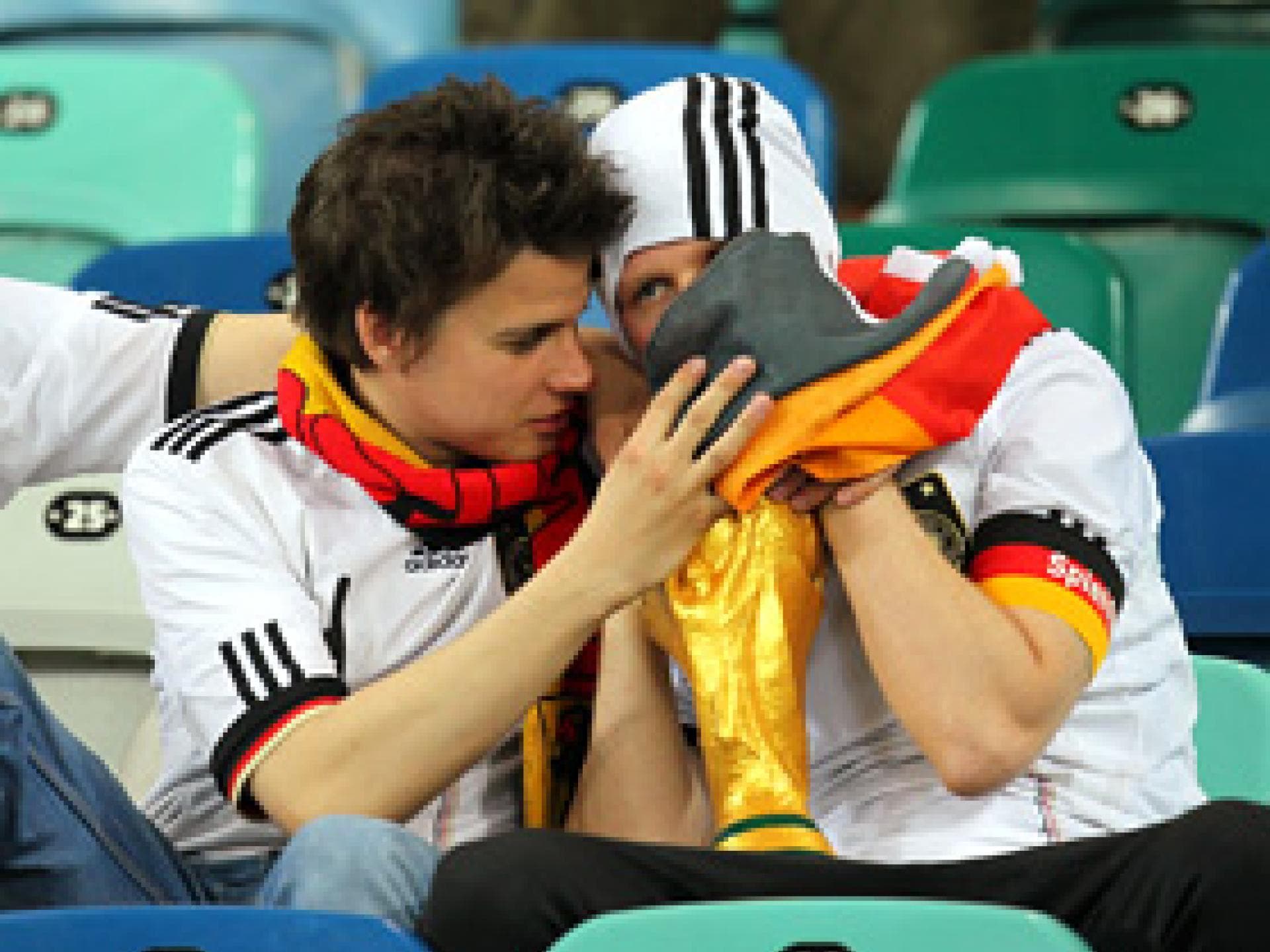 0-1-gegen-spanien-deutschland-muss-nach-hause-fahren-279x228-bild-1-808119.jpg 0-1-gegen-spanien-deutschland-muss-nach-hause-fahren-279x228-bild-1-808119.jpg