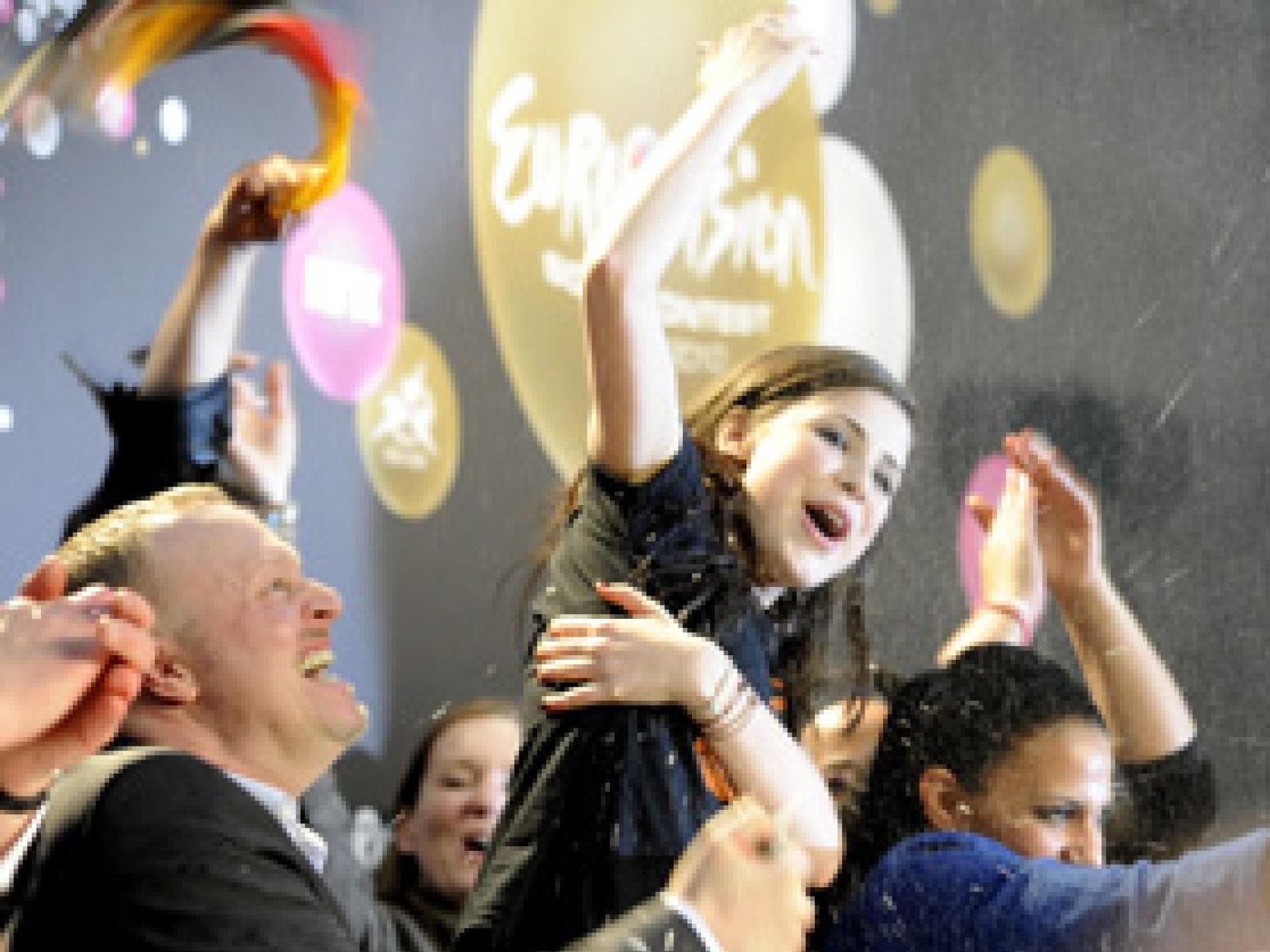 lena-gewinnt-den-eurovision-song-contest-279x279-bild-1-721264.jpg lena-gewinnt-den-eurovision-song-contest-279x279-bild-1-721264.jpg