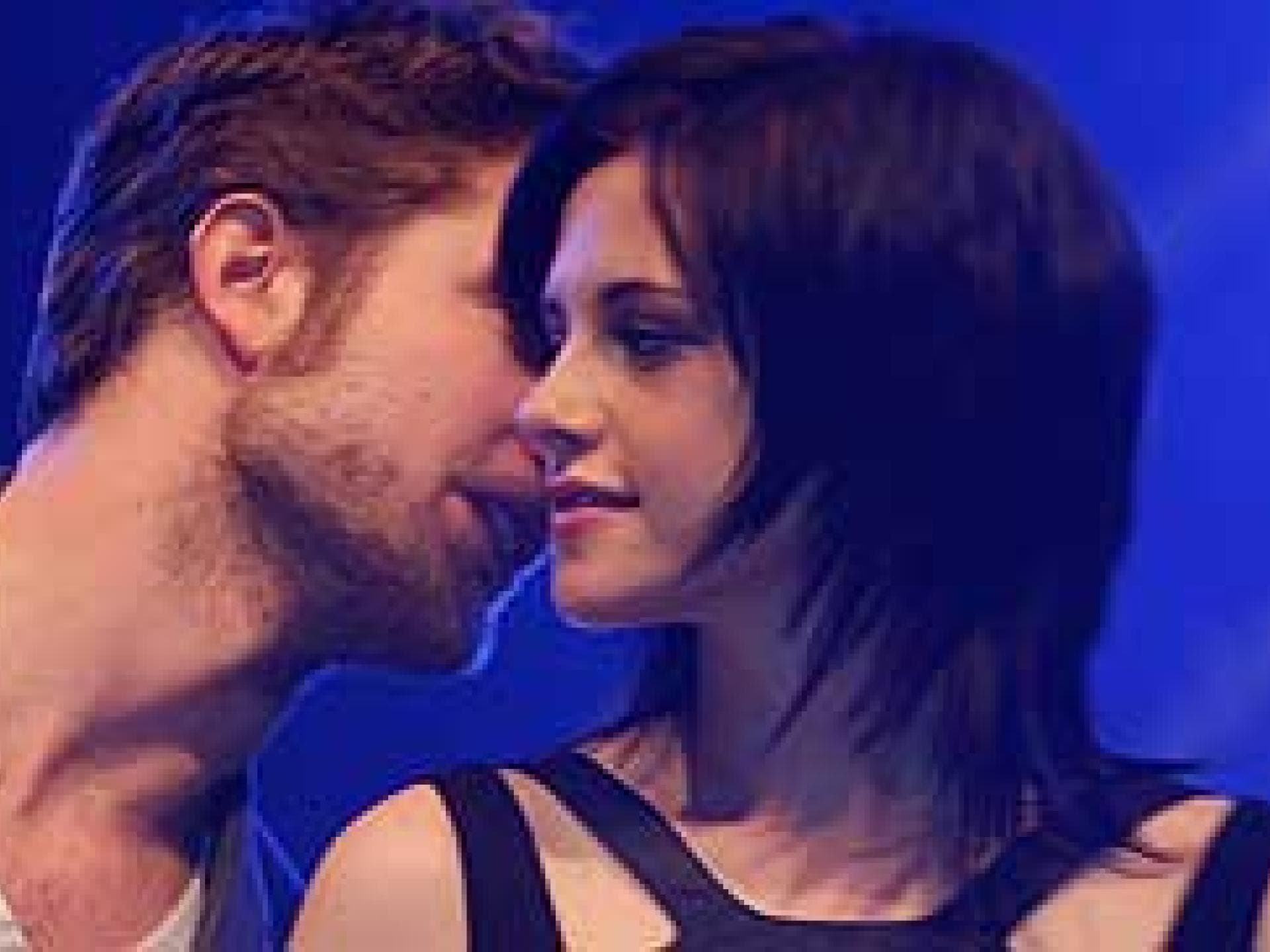 new-moon-robert-pattinson-und-kristen-stewart-275x182-bild-1-572199.jpg new-moon-robert-pattinson-und-kristen-stewart-275x182-bild-1-572199.jpg