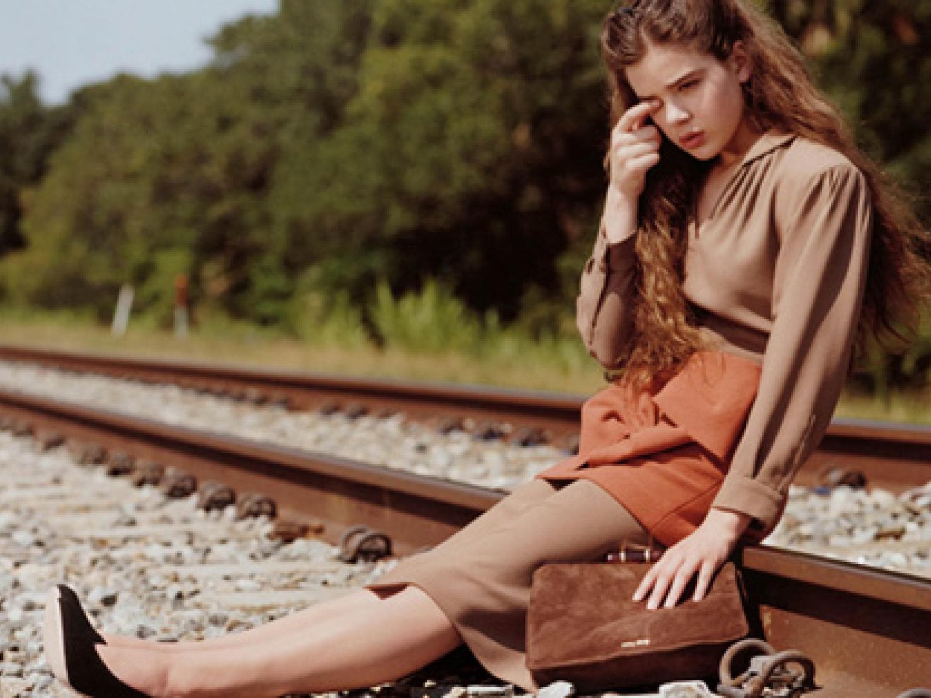 hailee-steinfeld-model-fuer-miu-557x313-1283793.jpg hailee-steinfeld-model-fuer-miu-557x313-1283793.jpg