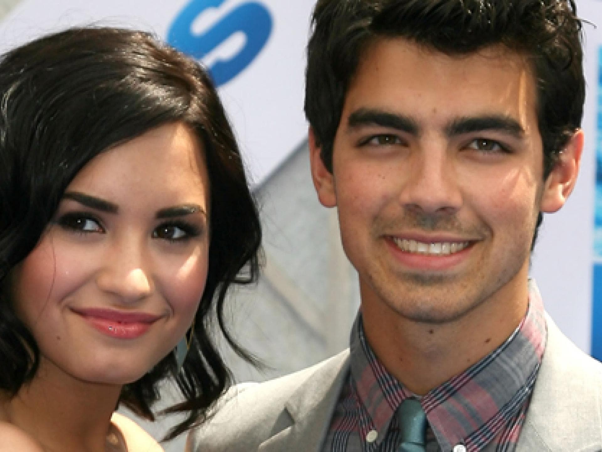joe-jonas-demi-lovato-getty-images-557x313-690957.jpg