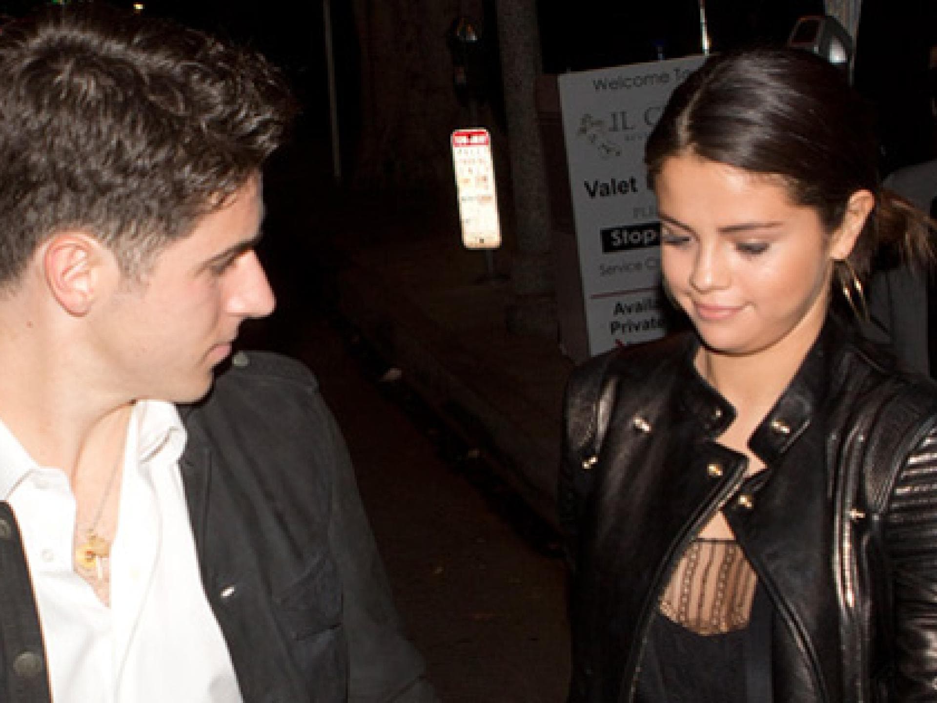 selena-gomez-david-henrie-557-neu-865598.jpg