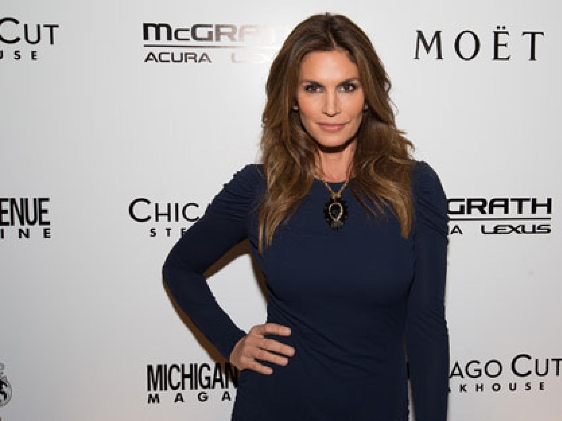 cindy-crawford-2027894.jpg