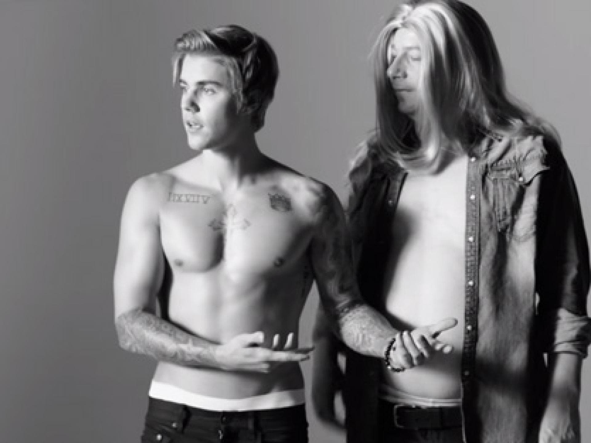 justin-bieber-roast-2028339.jpg justin-bieber-roast-2028339.jpg