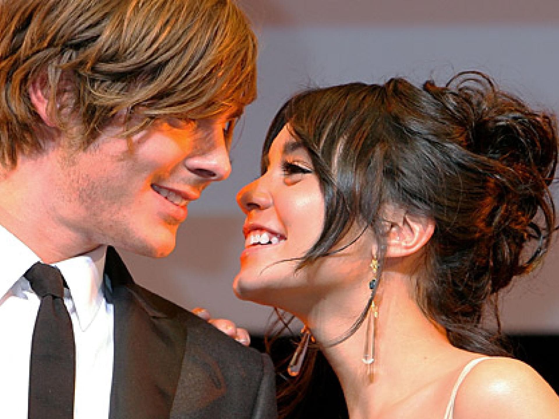 zac-efron-und-vanessa-hudgens-wollen-heiraten-557x313-503098.jpg