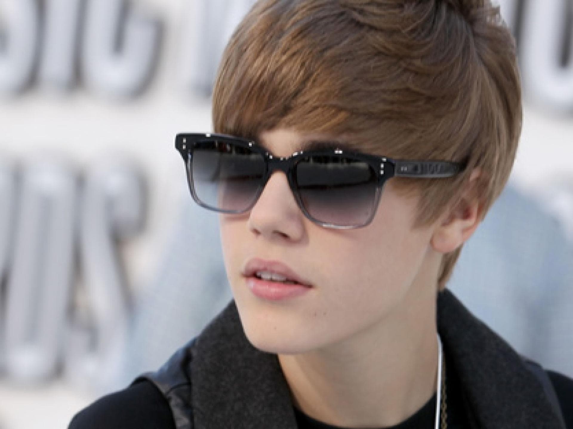 justin-bieber-bei-den-mtv-mvas-getty-images-557x313-923056.jpg justin-bieber-bei-den-mtv-mvas-getty-images-557x313-923056.jpg