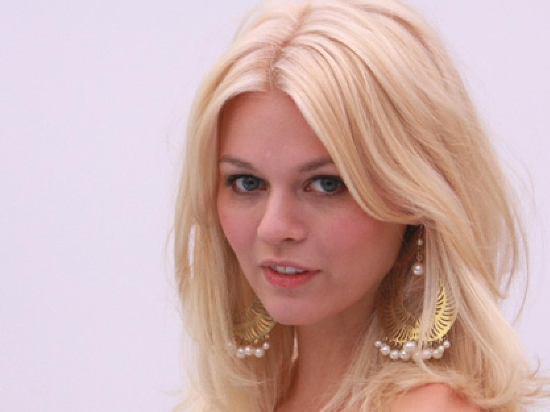 germanys-next-topmodel-louisa-557x313-739171.jpg germanys-next-topmodel-louisa-557x313-739171.jpg