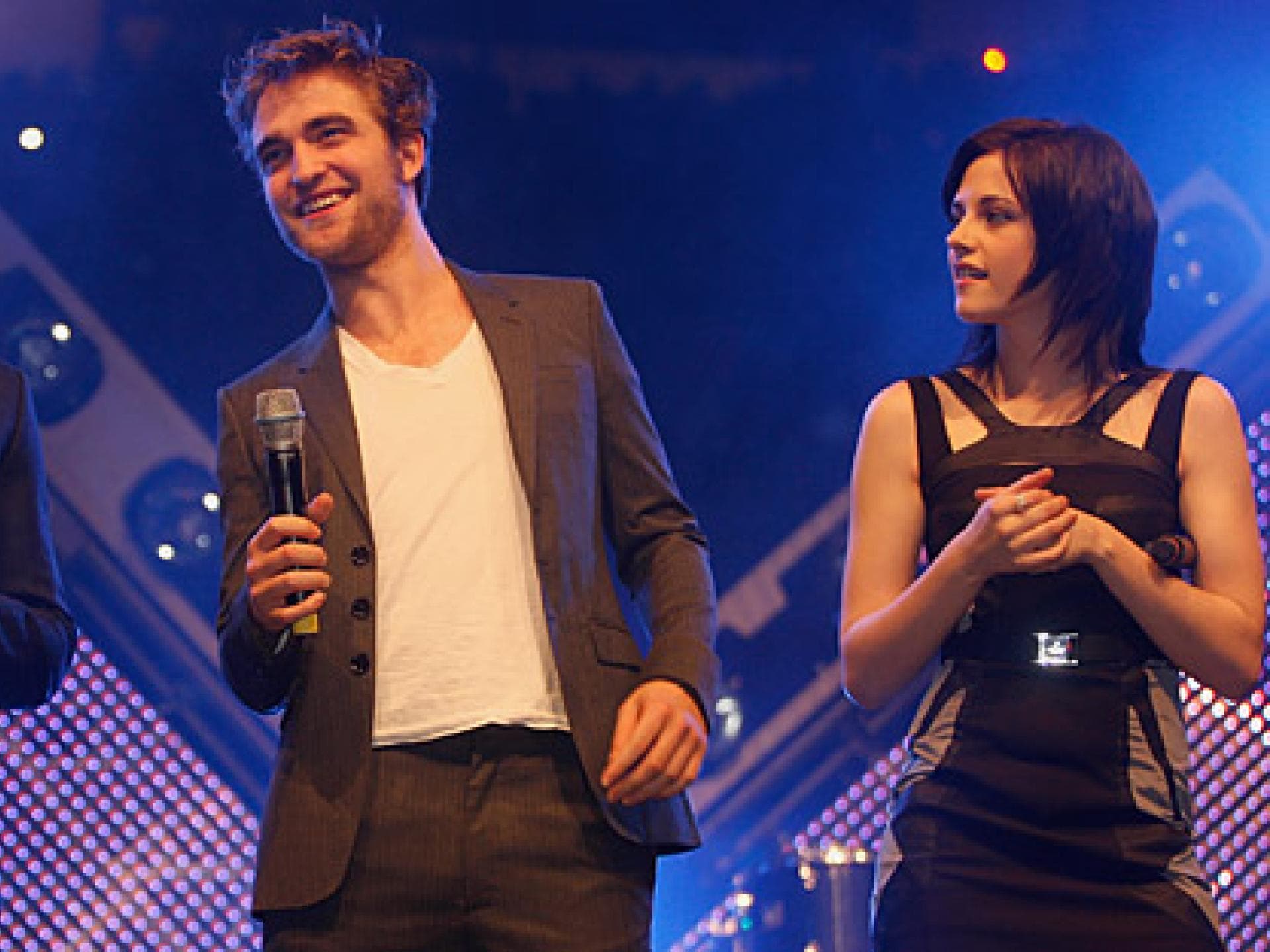 twilight-saga-new-moon-stars-in-muenchen-557x313-572199.jpg twilight-saga-new-moon-stars-in-muenchen-557x313-572199.jpg