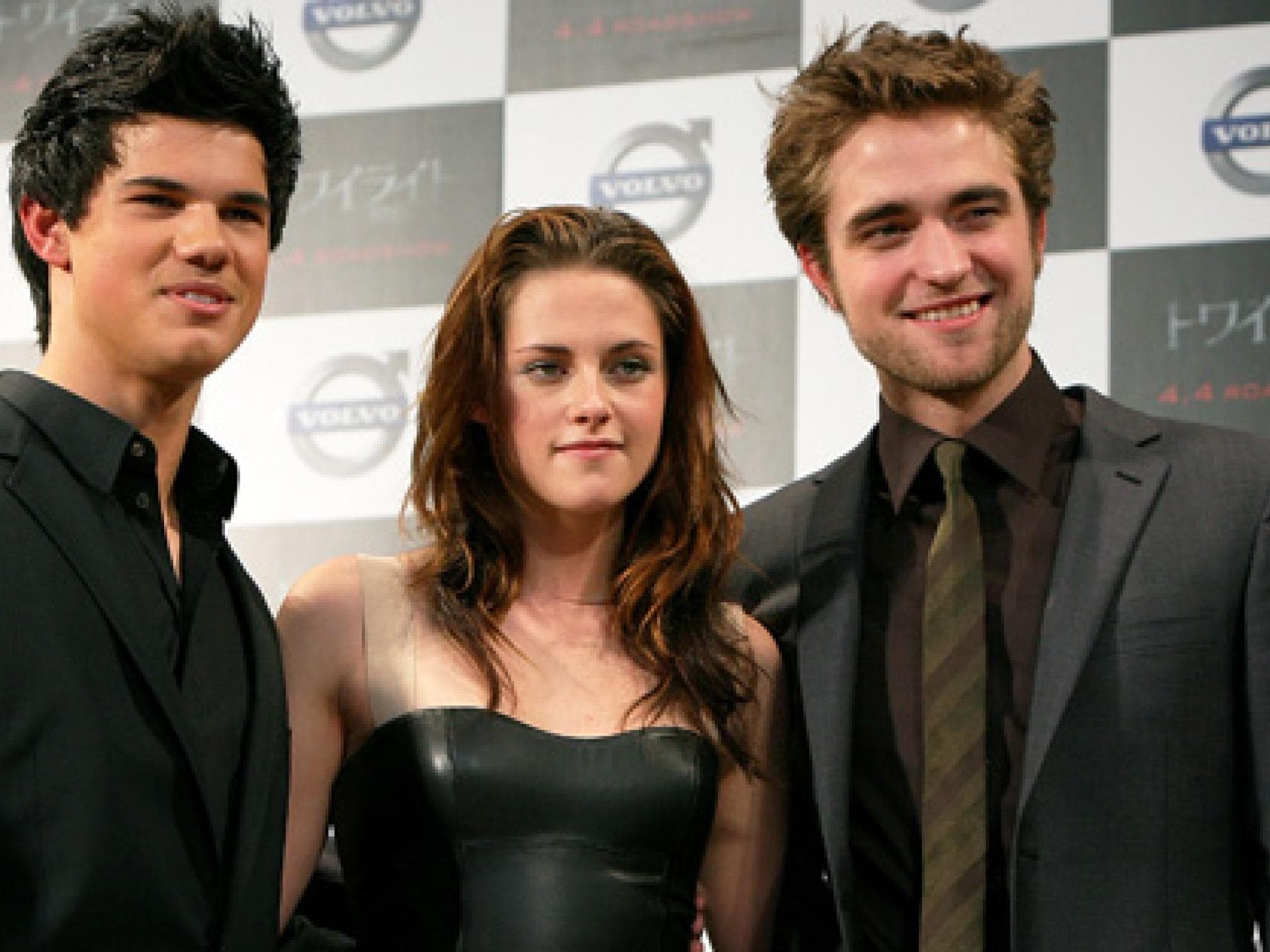 new-moon-cast-foto-getty-images-557x313-419011.jpg