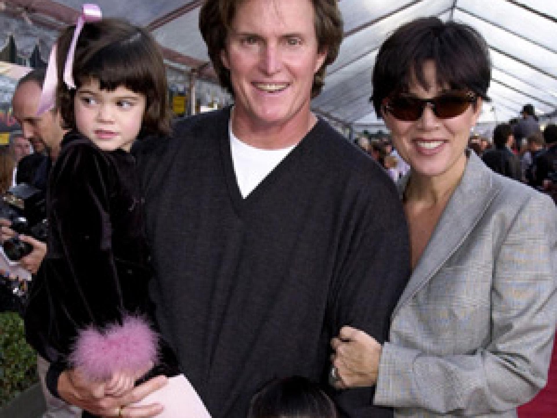 bruce-kris-kendall-kylie-jenner-2055571.jpg